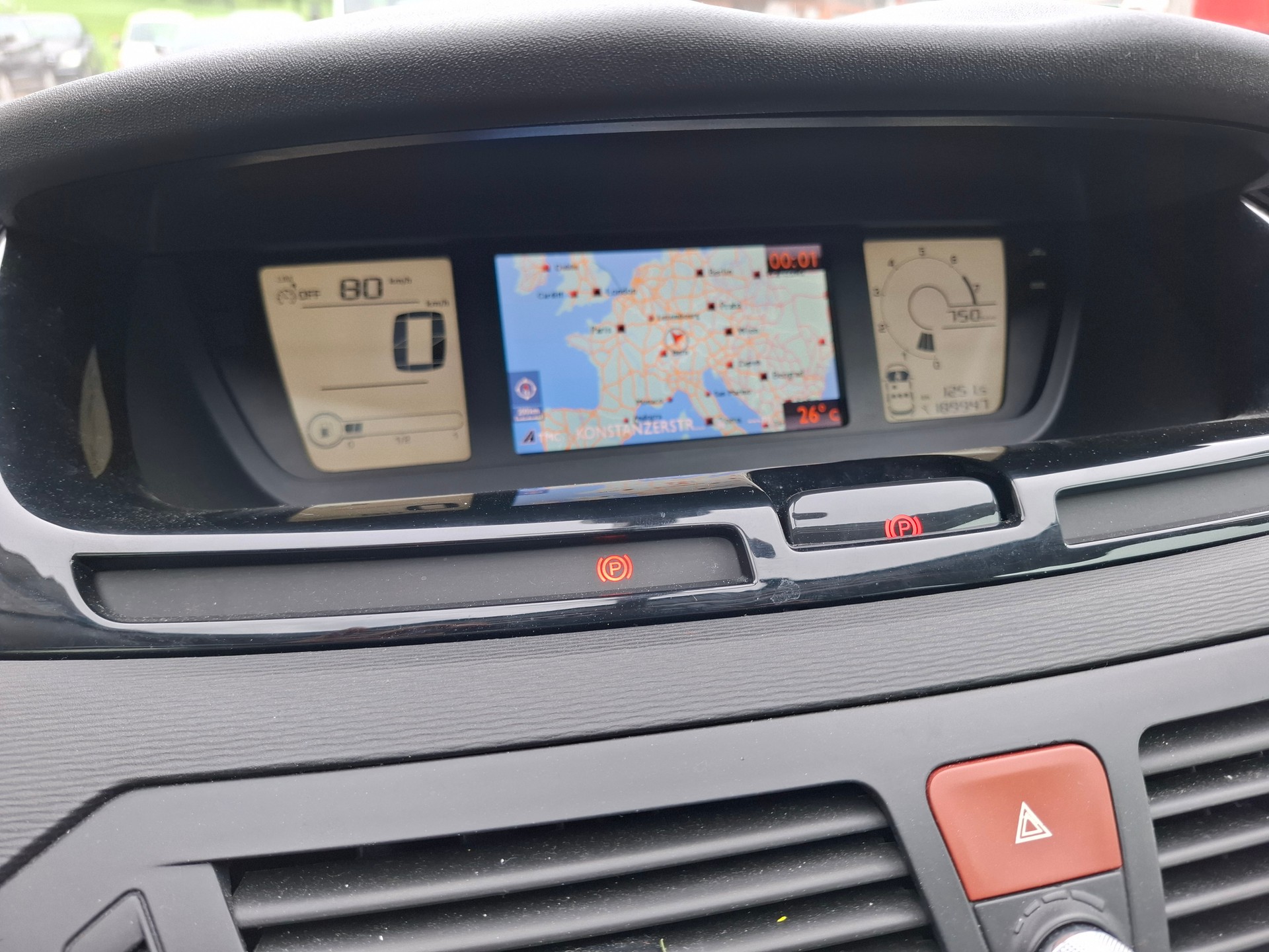 CITROEN Grand C4 Picasso 1.6i 16V Attraction-image-12