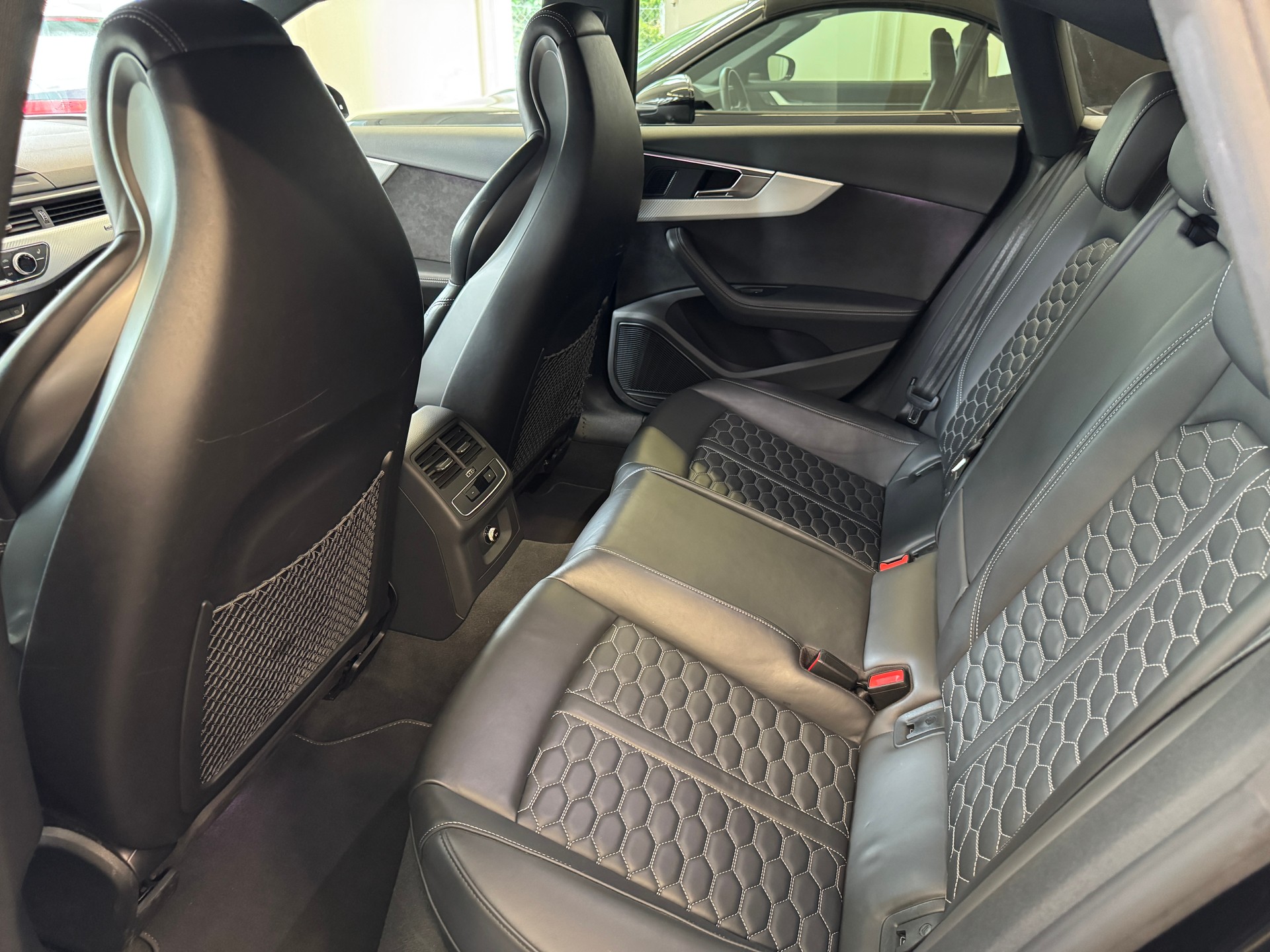 AUDI RS5 Sportback 2.9 TFSI quattro tiptronic-image-14