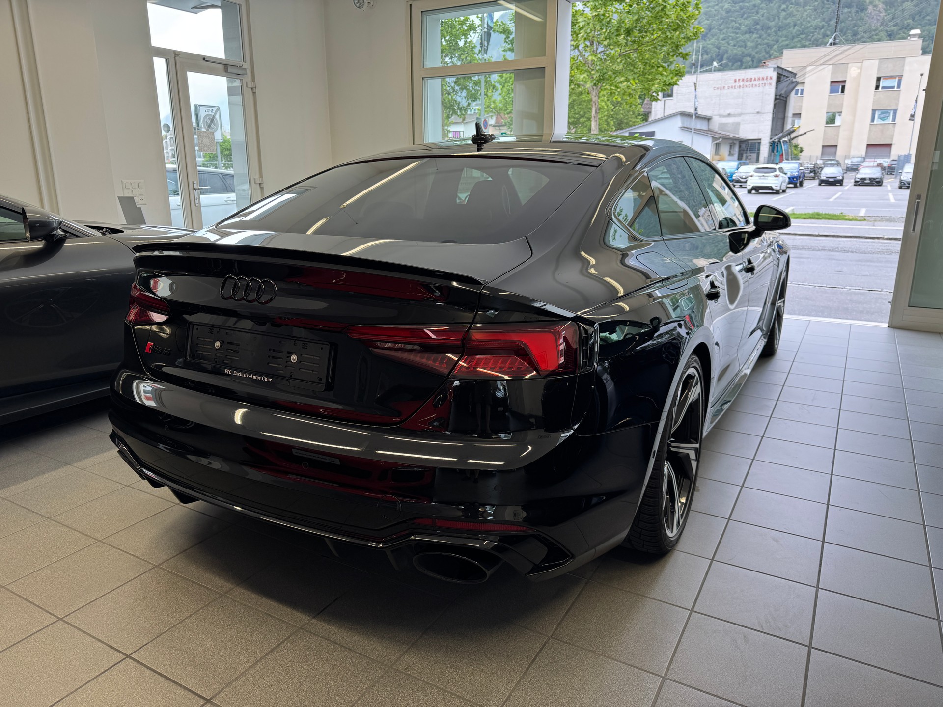AUDI RS5 Sportback 2.9 TFSI quattro tiptronic-image-5