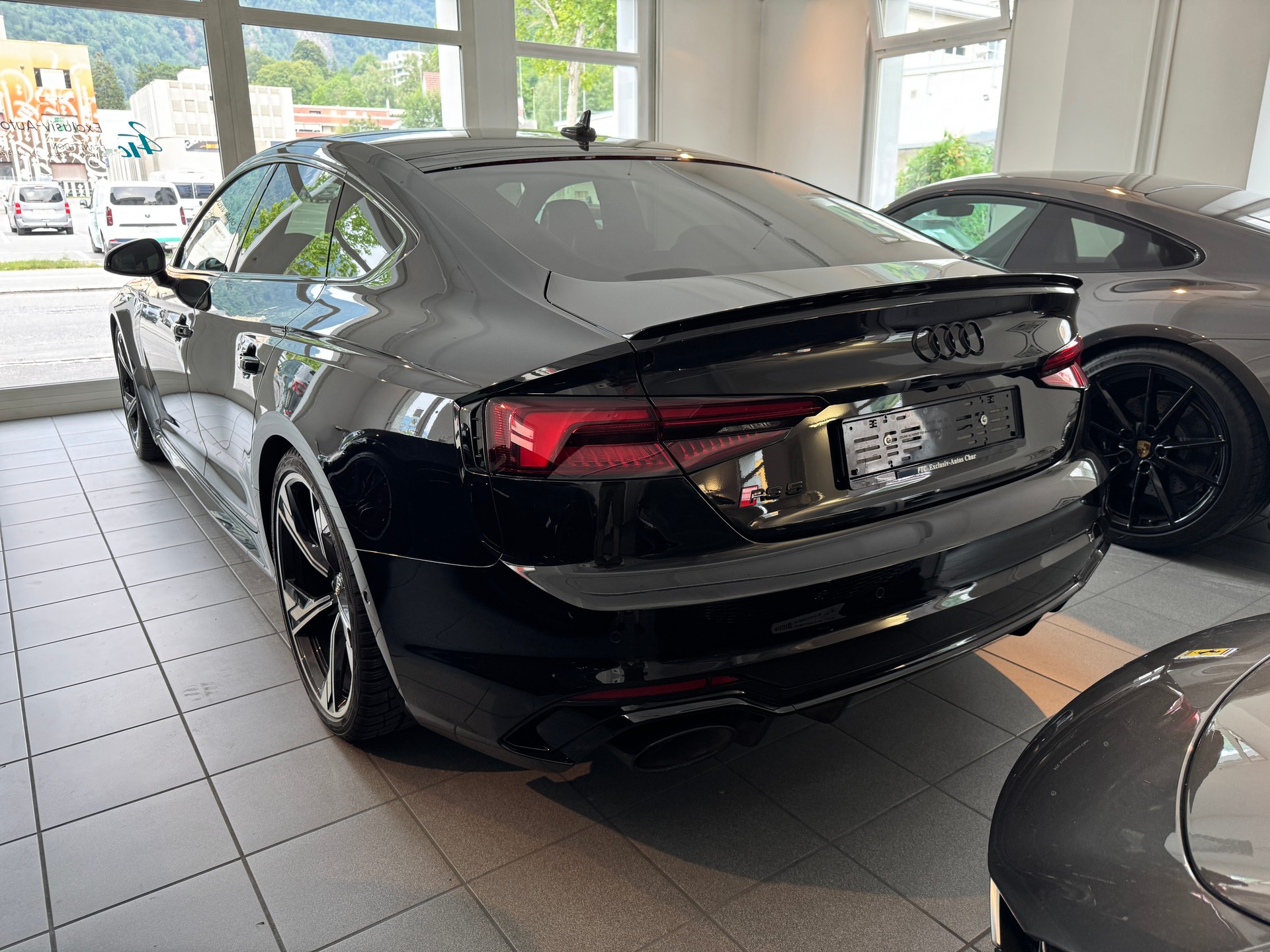 AUDI RS5 Sportback 2.9 TFSI quattro tiptronic-image-4