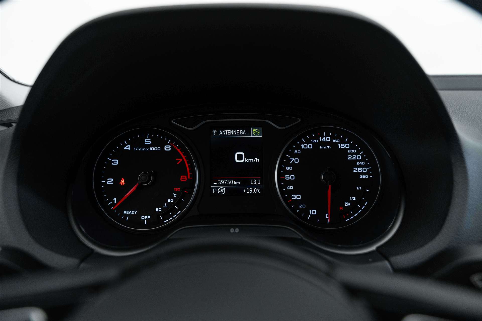 AUDI Q2 35 TFSI S-tronic 150PS-image-21