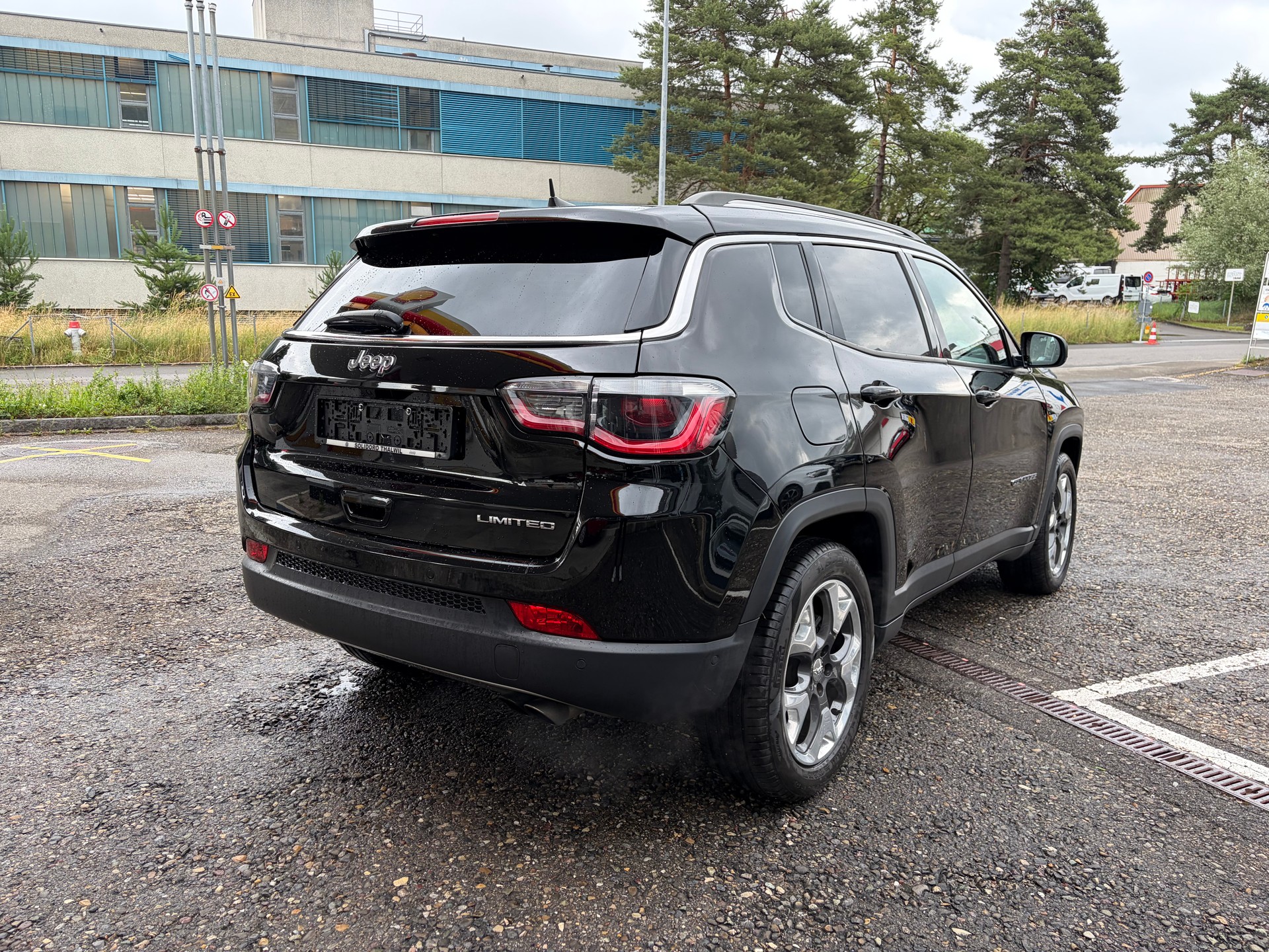 JEEP Compass 1.4 Turbo Limited AWD 9ATX-image-8