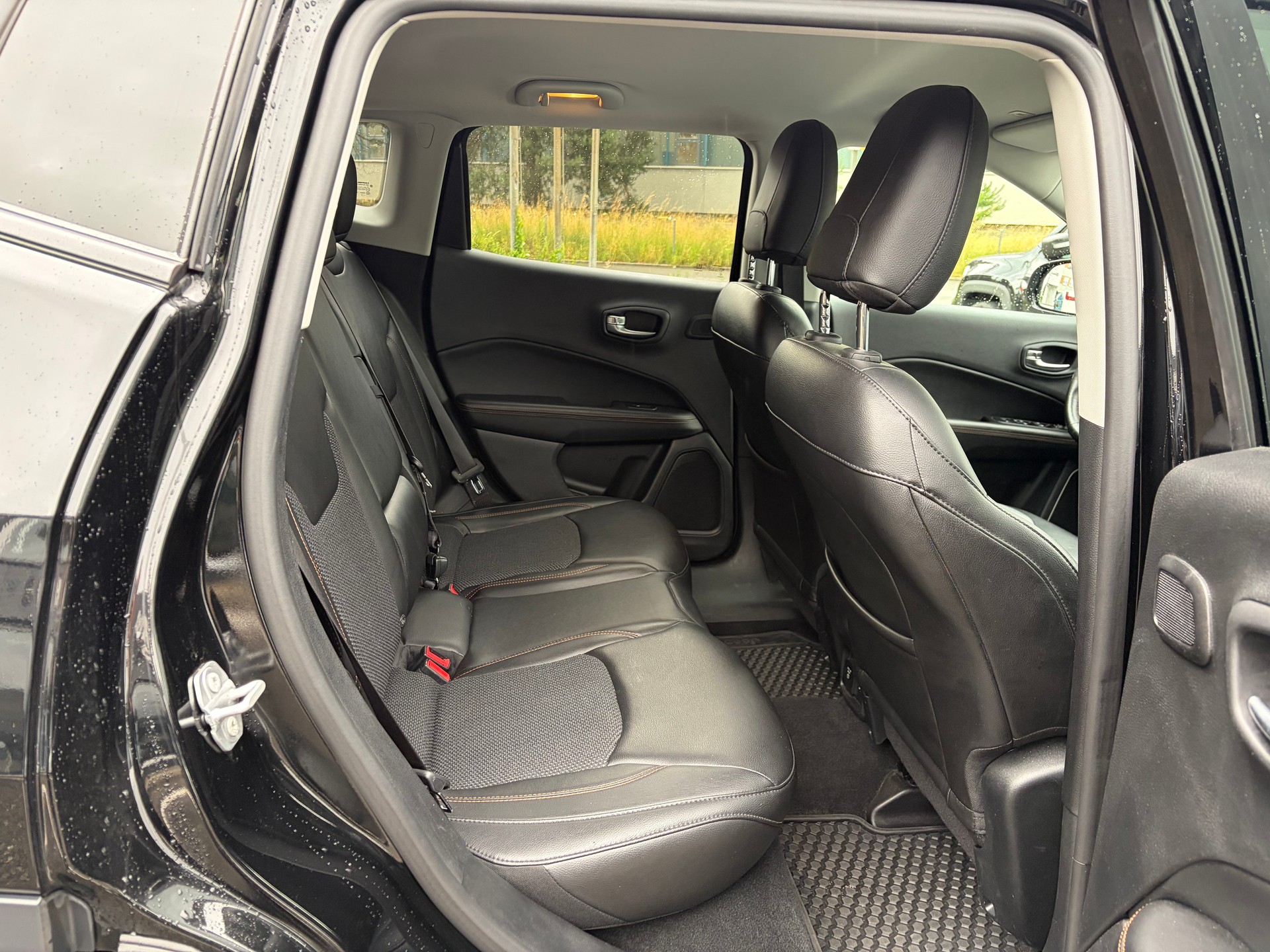JEEP Compass 1.4 Turbo Limited AWD 9ATX-image-11