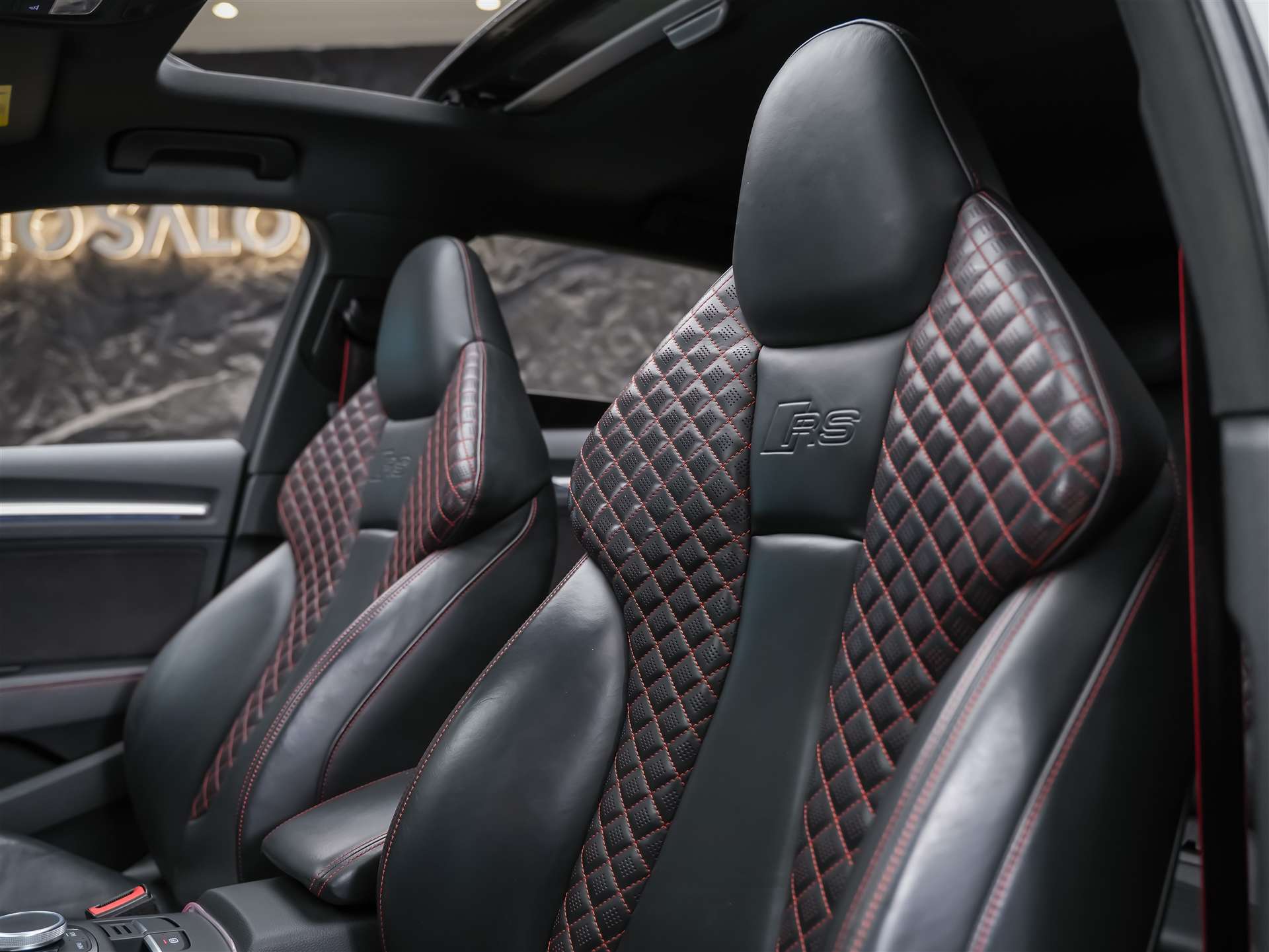 AUDI RS3 Sportback 2.5 TSI quattro S-tronic *Panorama*Eventuri*Maxton*KW*-image-9