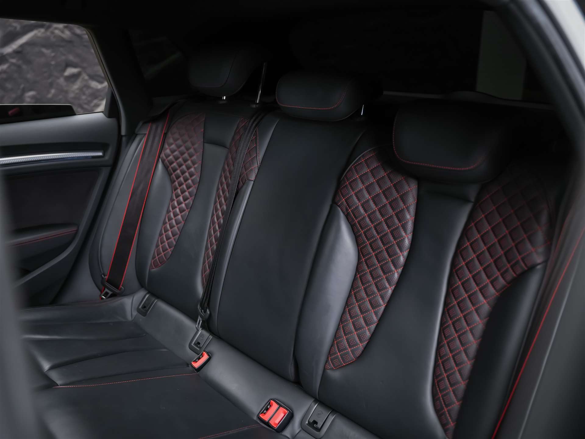 AUDI RS3 Sportback 2.5 TSI quattro S-tronic *Panorama*Eventuri*Maxton*KW*-image-13