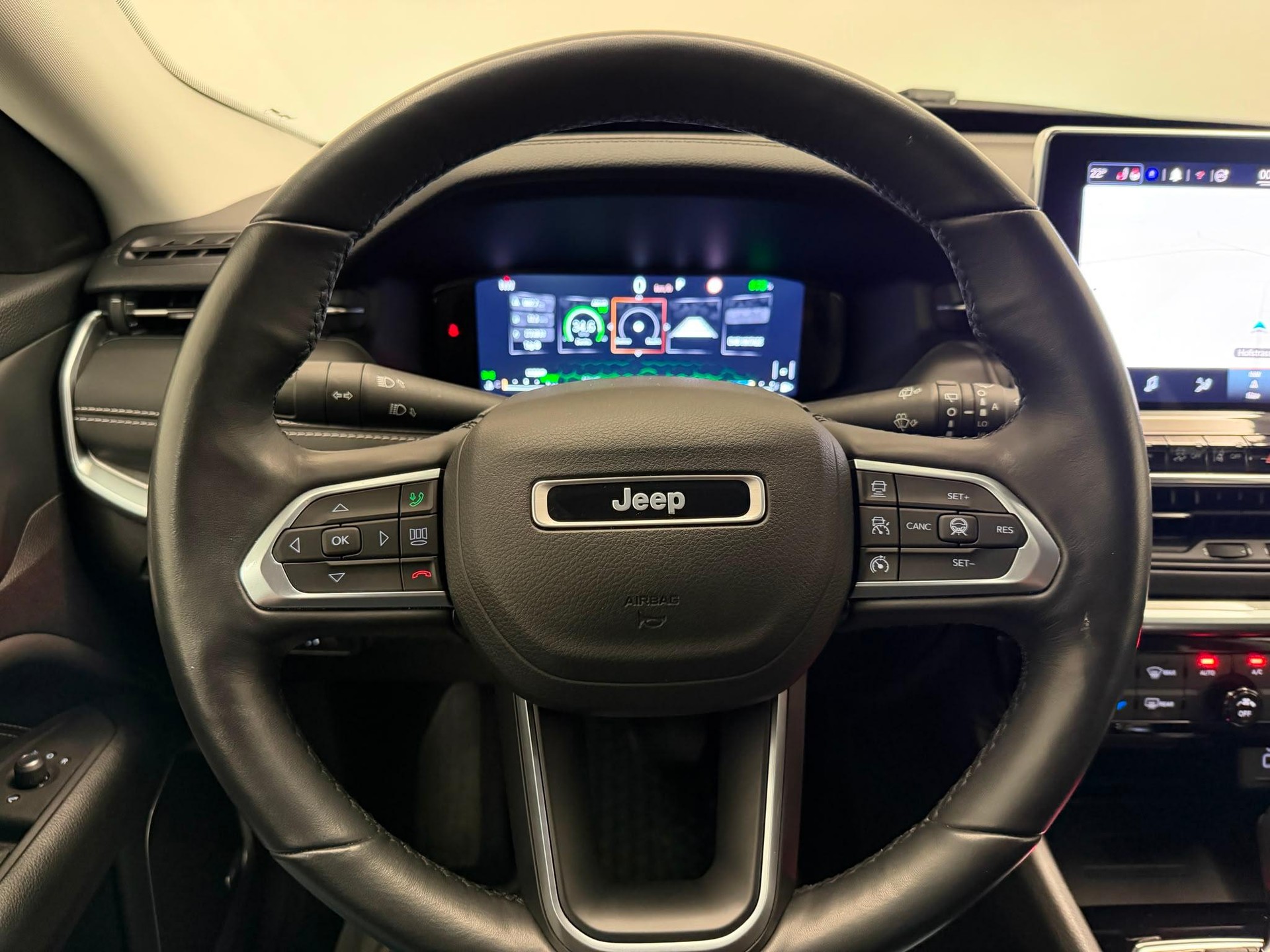 JEEP Compass 1.3 S 4xe-image-18