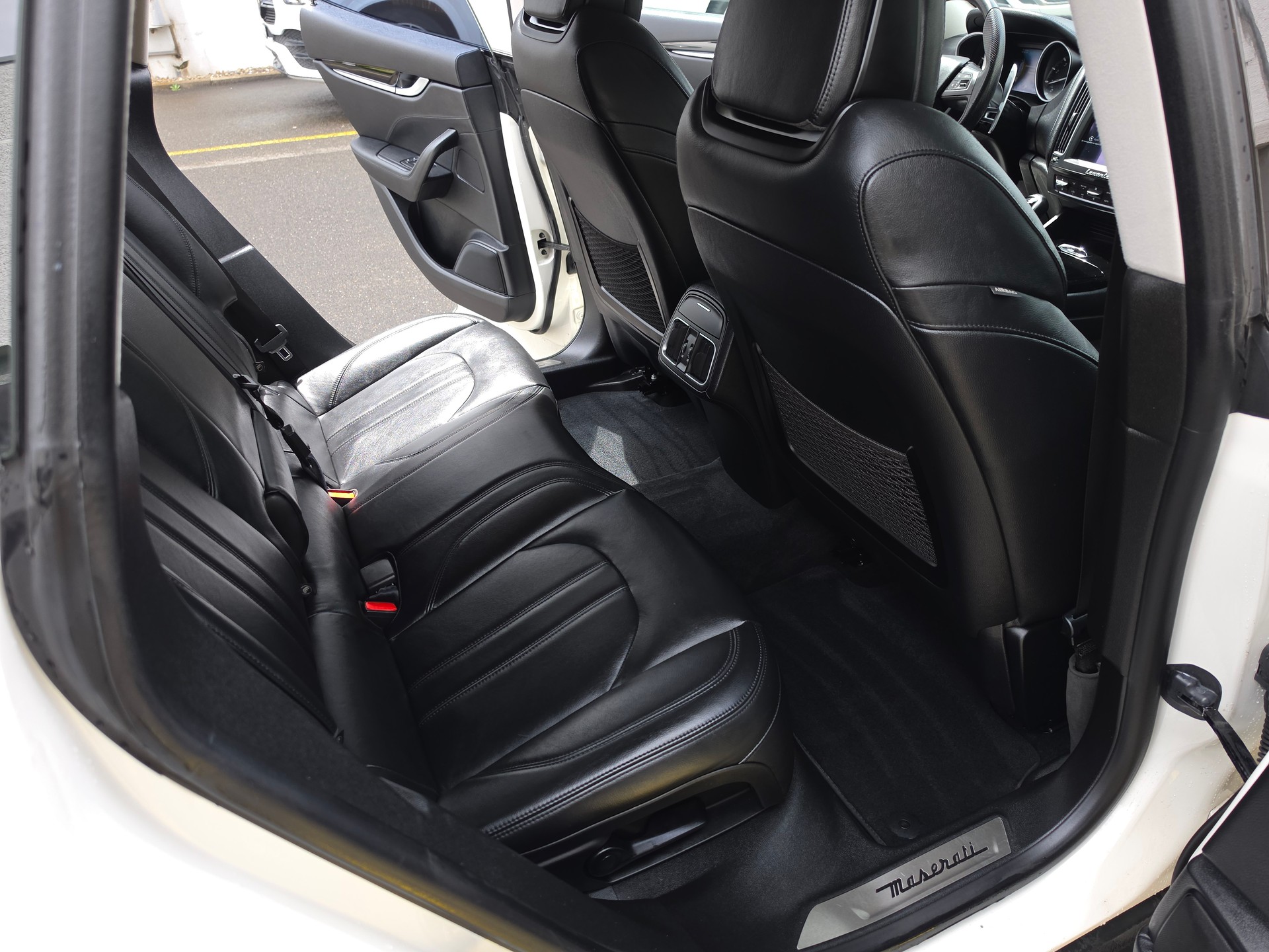 MASERATI Levante S 3.0V6 GranSport-image-14