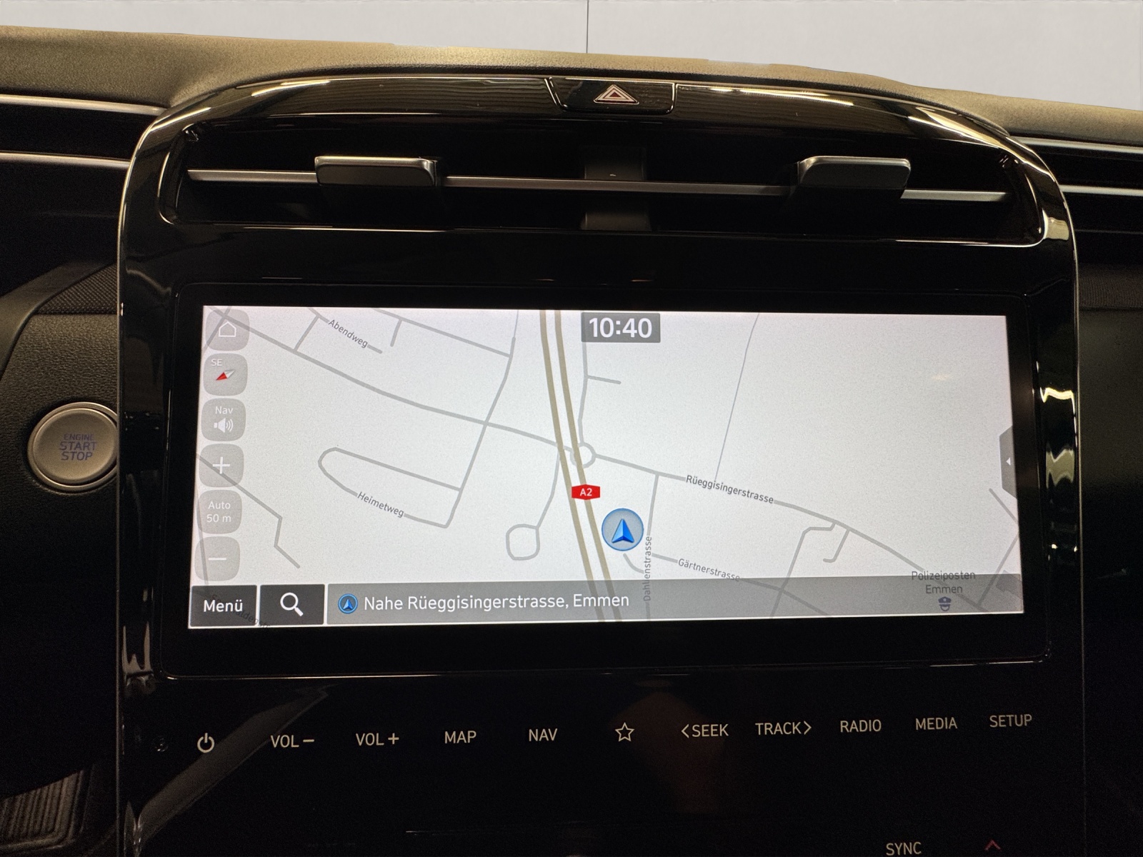 HYUNDAI Tucson 1.6 T-GDi HEV Amplia 4WD-image-10