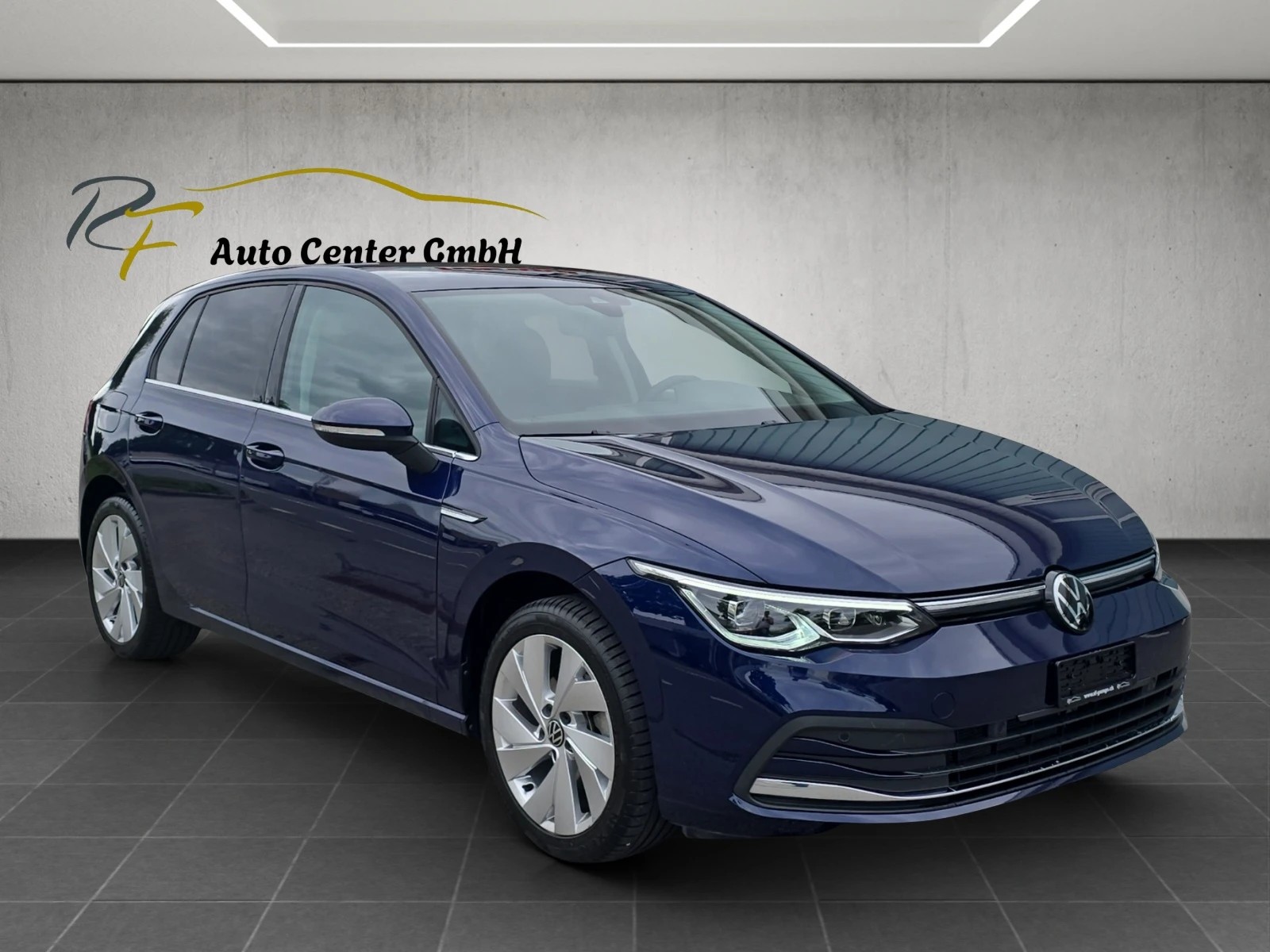 VW Golf 1.5 eTSI mHEV ACT Style DSG-image-2