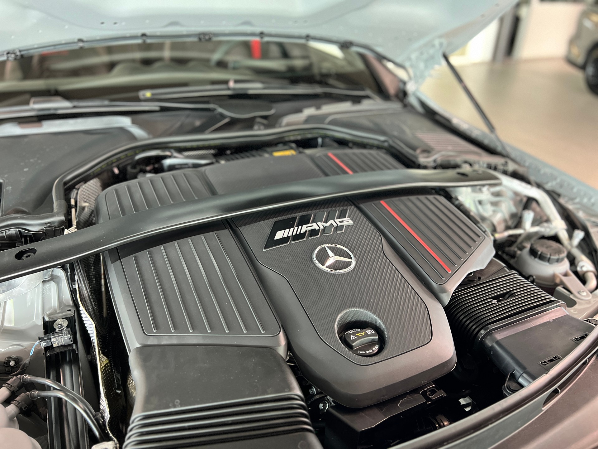 MERCEDES-BENZ CLE AMG 53 Cabrio 4Matic+ 9G-Tronic-image-14