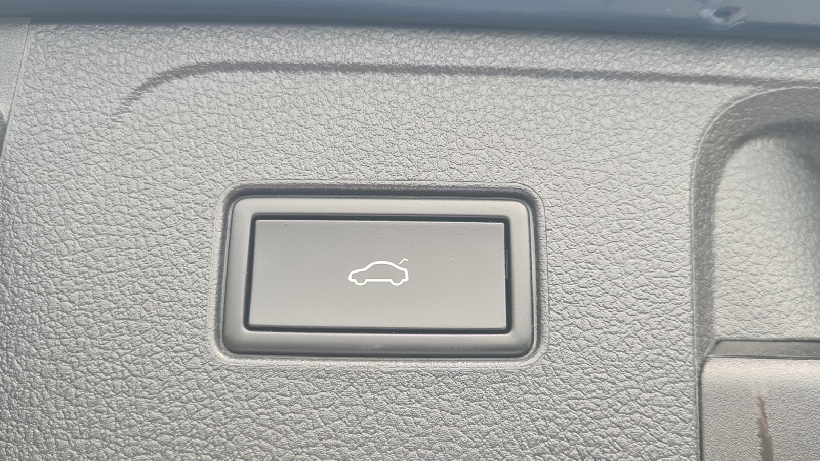 VW Passat 2.0 TDI BMT Elegance 4Motion DSG ** Alcantara-Leder ** Gr.Navi ** RF-Kamera ** Abstandsreglungsysteme ** Modell 2022-image-10