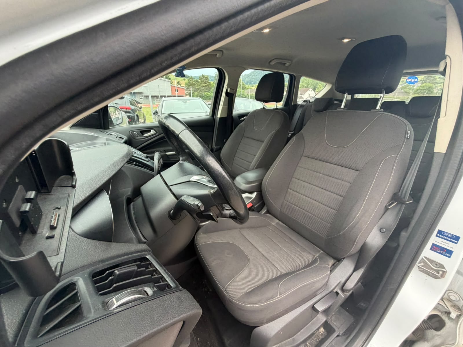 FORD Kuga 2.0 TDCi Carving 4WD-image-9