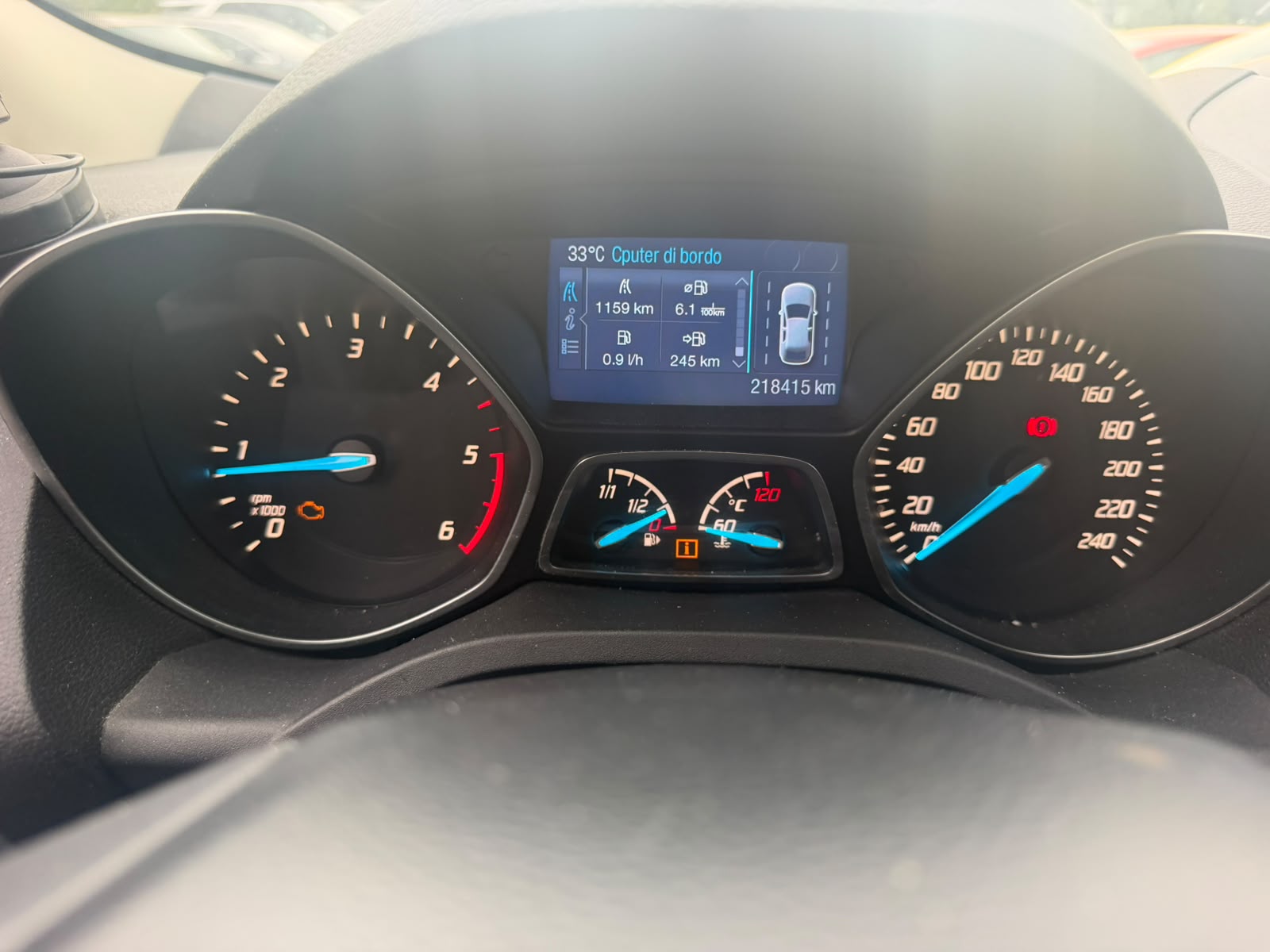 FORD Kuga 2.0 TDCi Carving 4WD-image-11