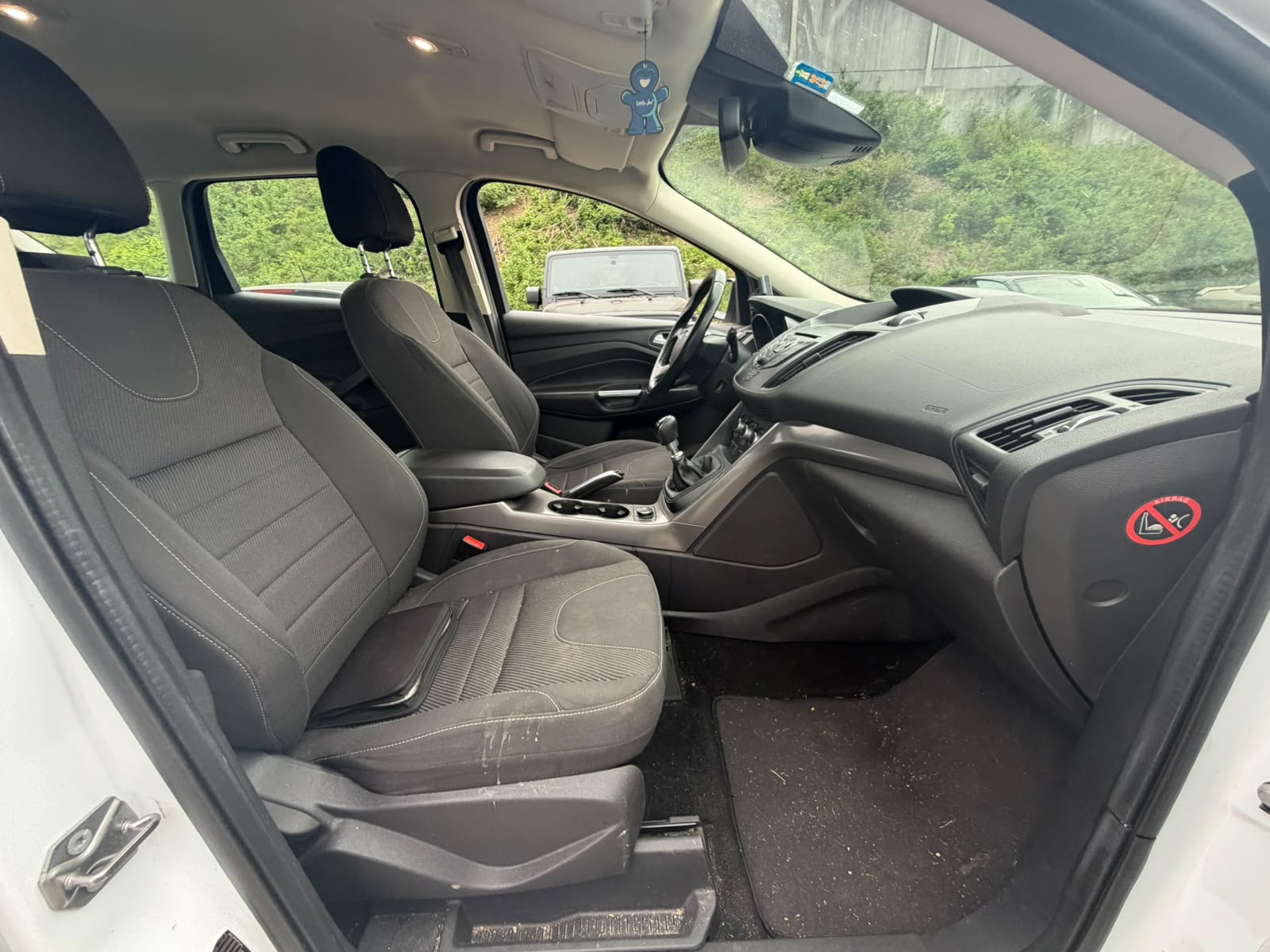 FORD Kuga 2.0 TDCi Carving 4WD-image-14