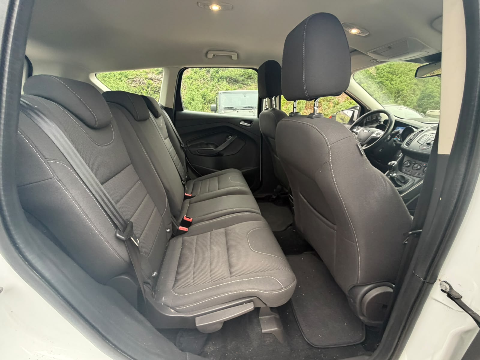 FORD Kuga 2.0 TDCi Carving 4WD-image-16