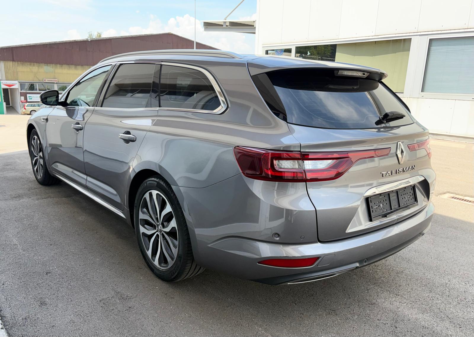 RENAULT Talisman Grandtour 1.6 dCi Bose-image-3