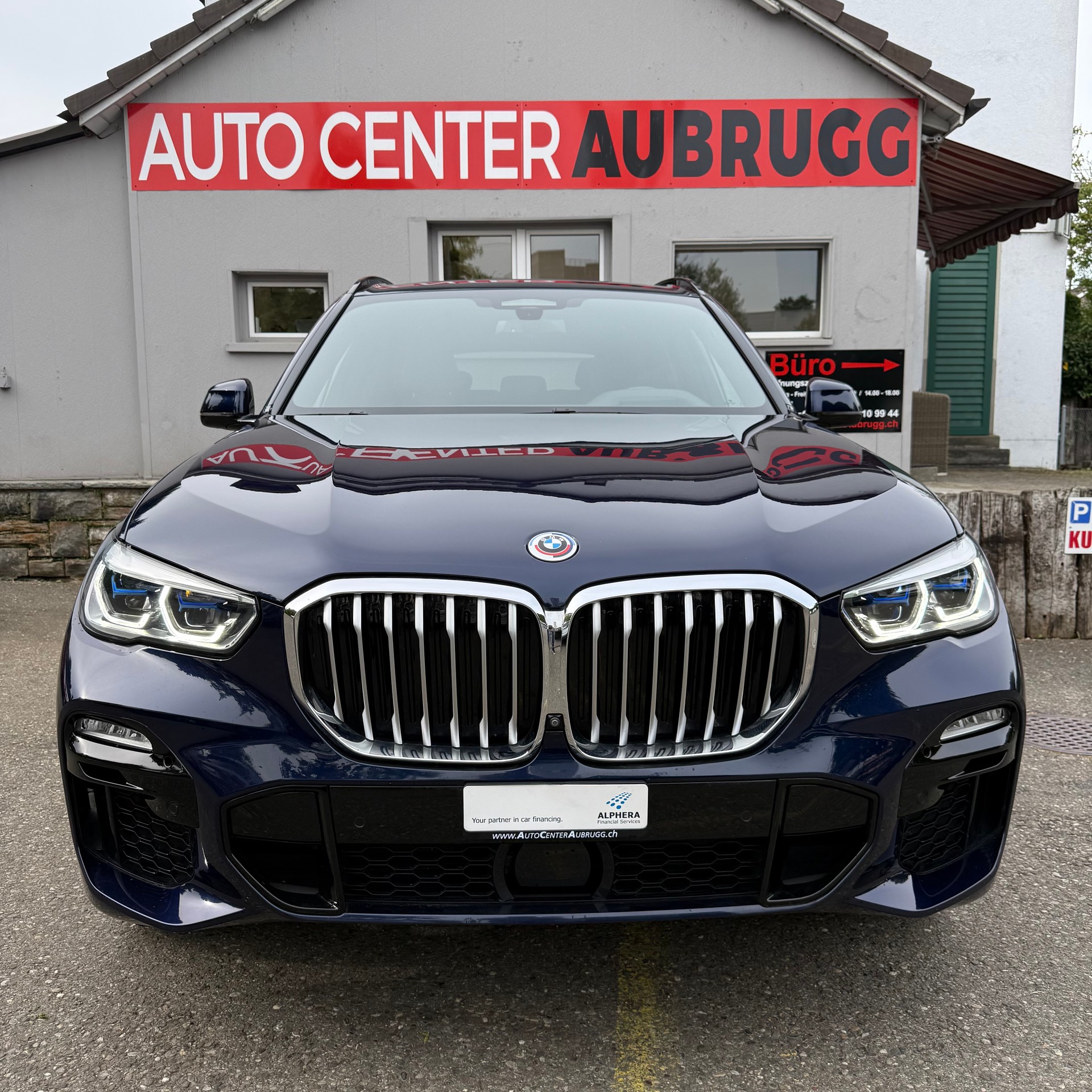 BMW X5 xDrive 30d Steptronic M SPORT PLUS *LEDER / PANORAMA-DACH / 21 ZOLL ALU / LUFT-FEDERUNG*-image-3