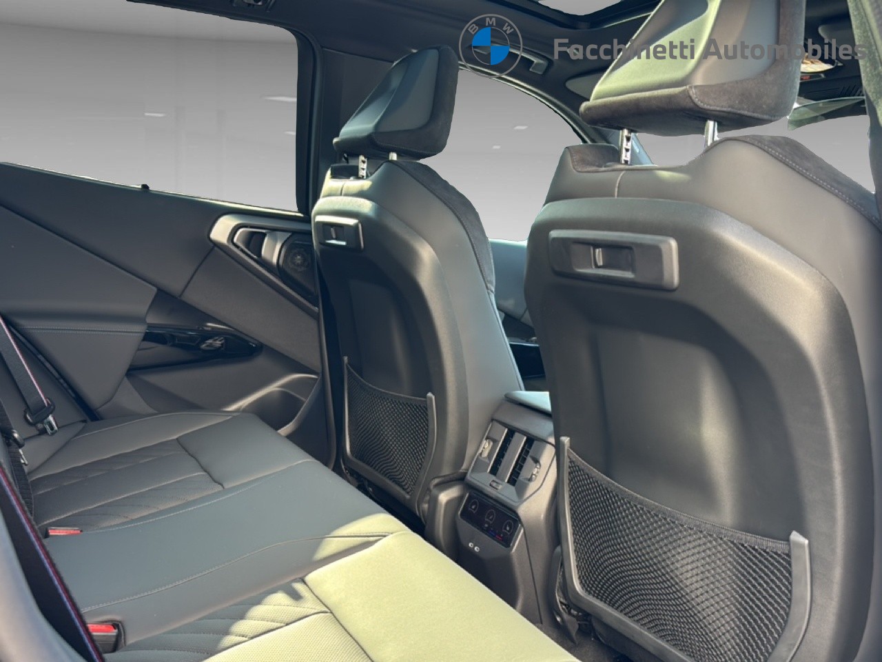 BMW X3 xDrive M50 48V M Sport Pro-image-11
