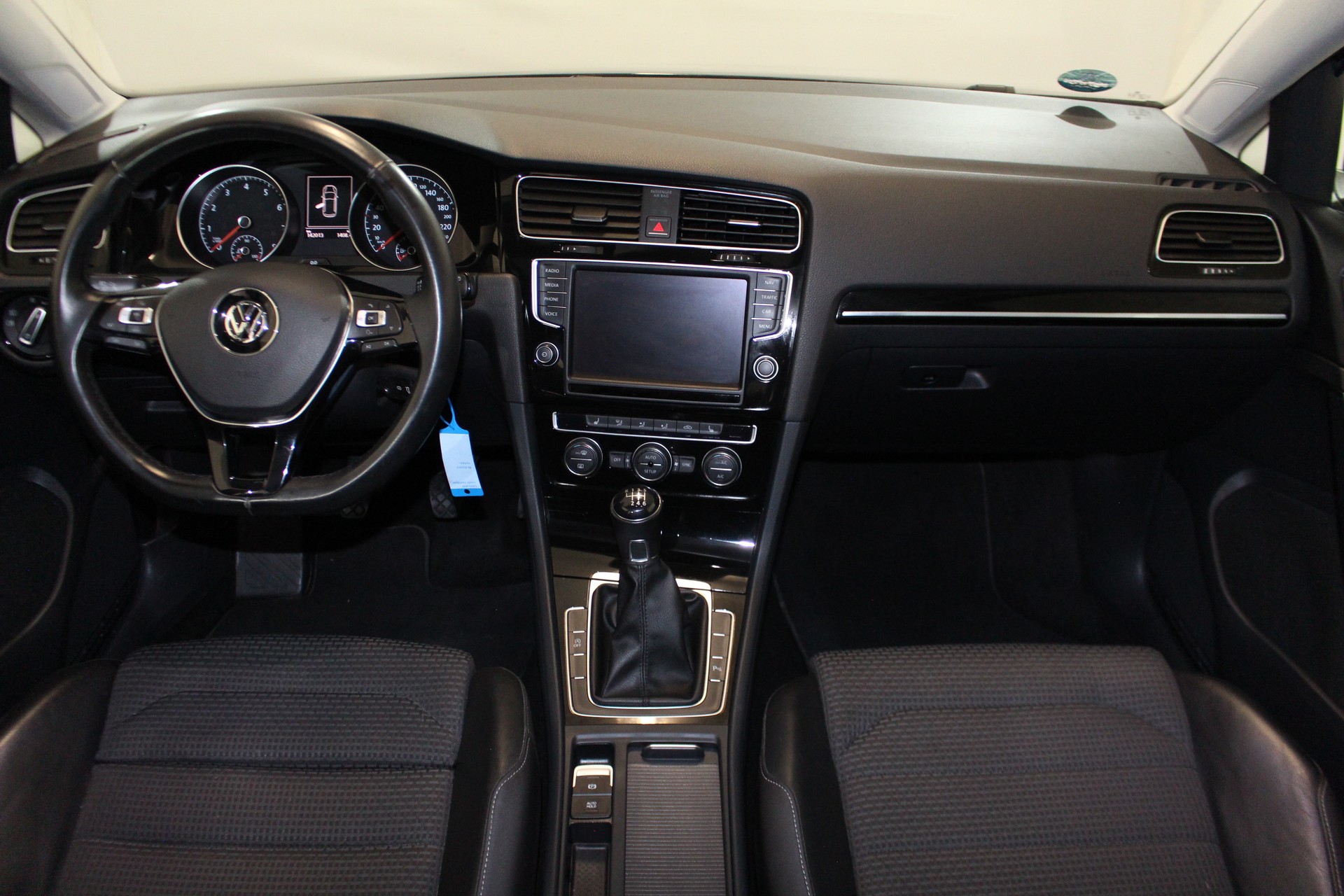 VW Golf VII 1.4 TSI ACT Highline-image-12
