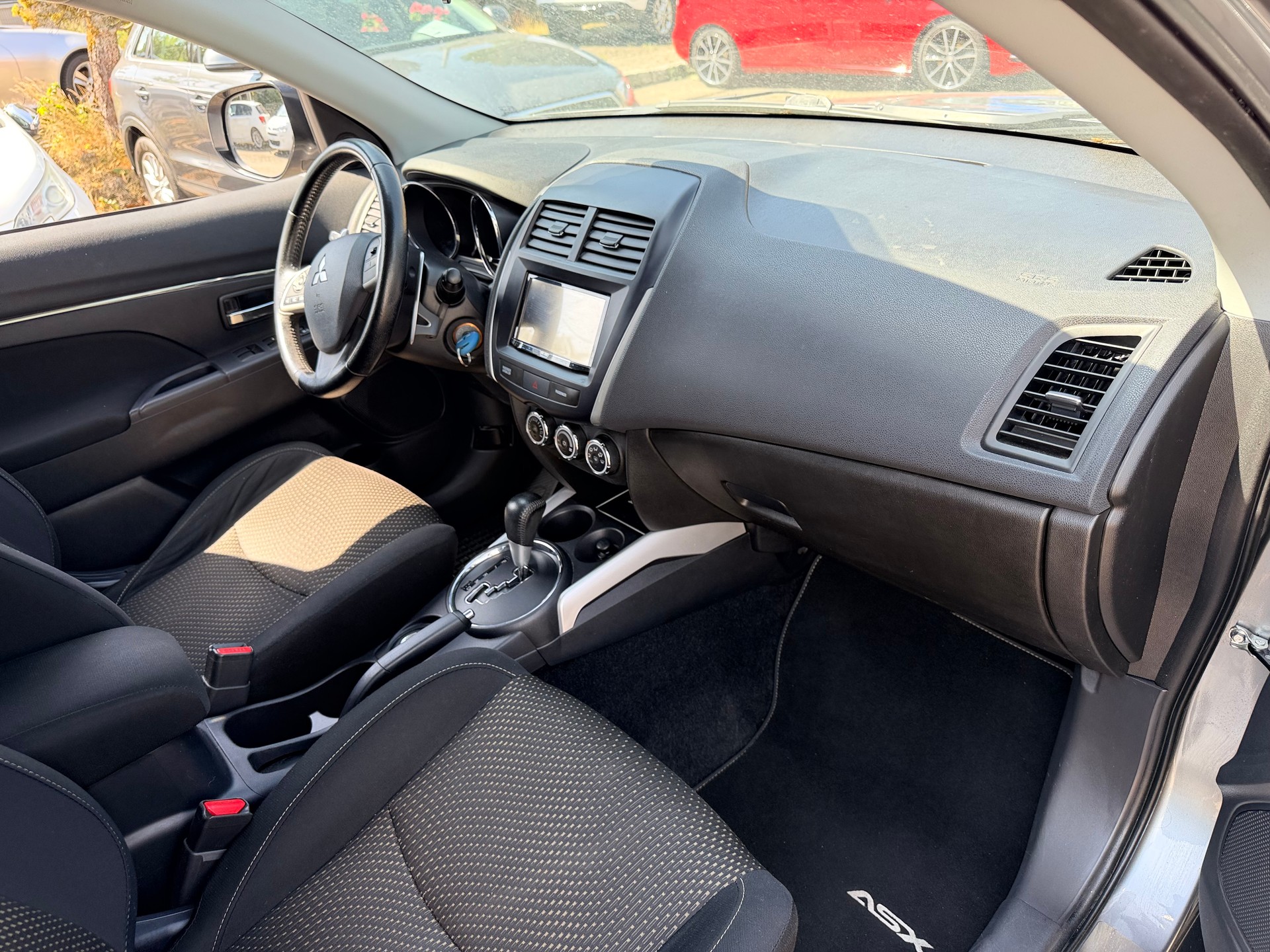 MITSUBISHI ASX 2.2 DID Navigator 4WD Automatic-image-15
