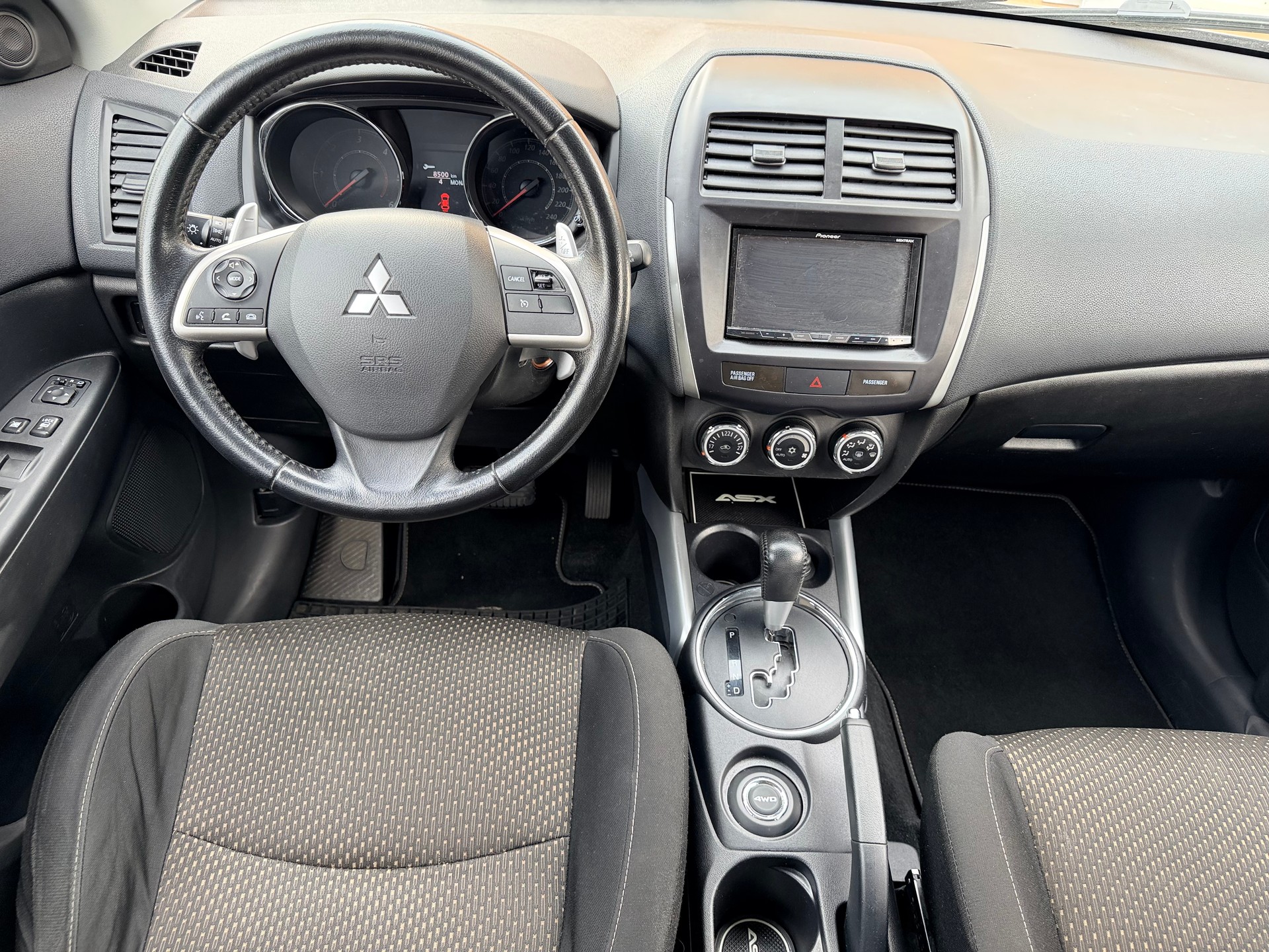 MITSUBISHI ASX 2.2 DID Navigator 4WD Automatic-image-12