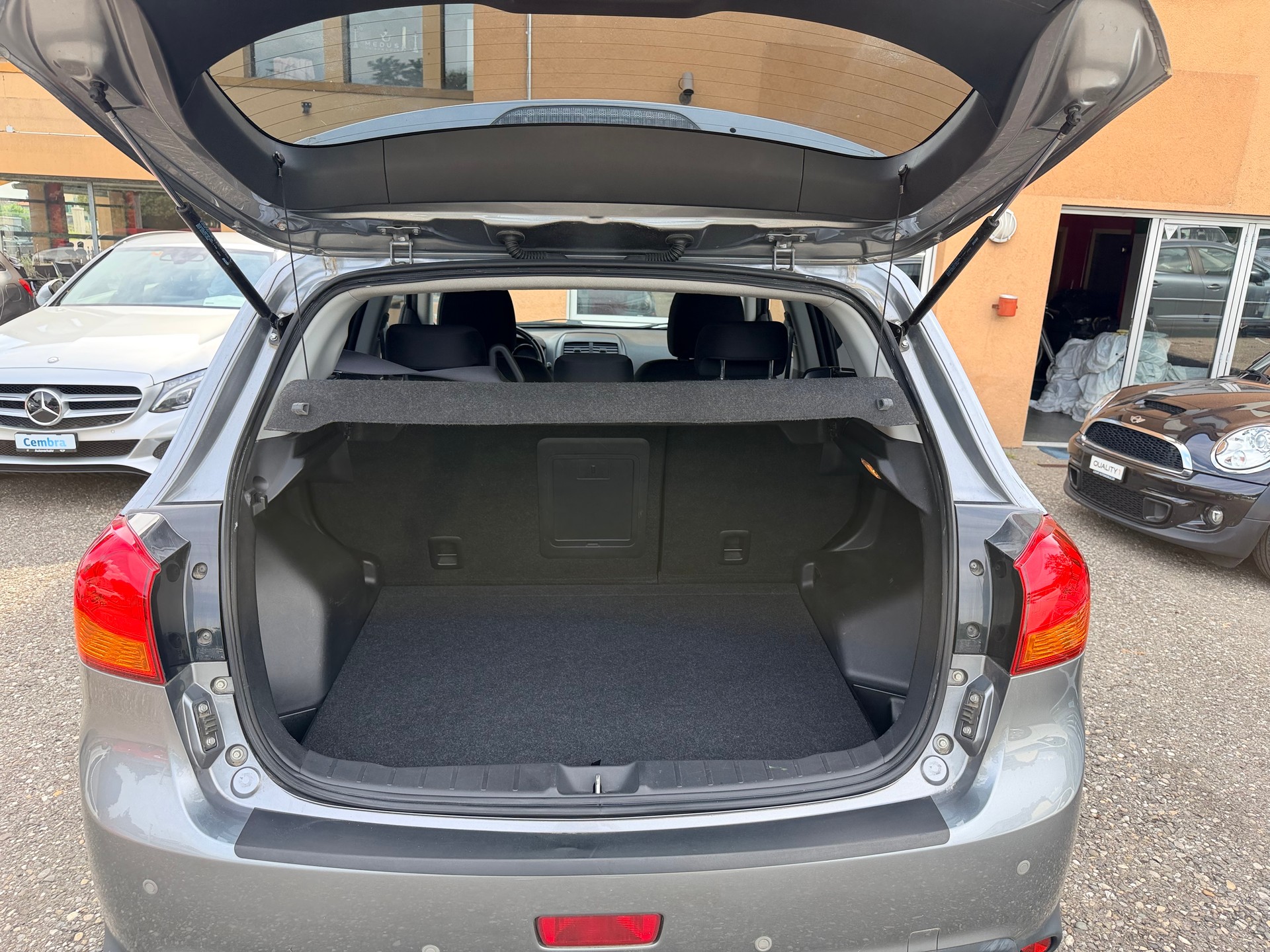 MITSUBISHI ASX 2.2 DID Navigator 4WD Automatic-image-10