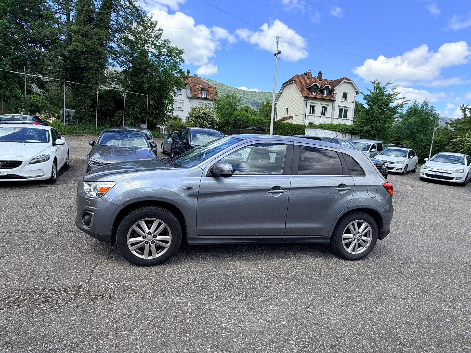 MITSUBISHI ASX 2.2 DID Navigator 4WD Automatic-image-9