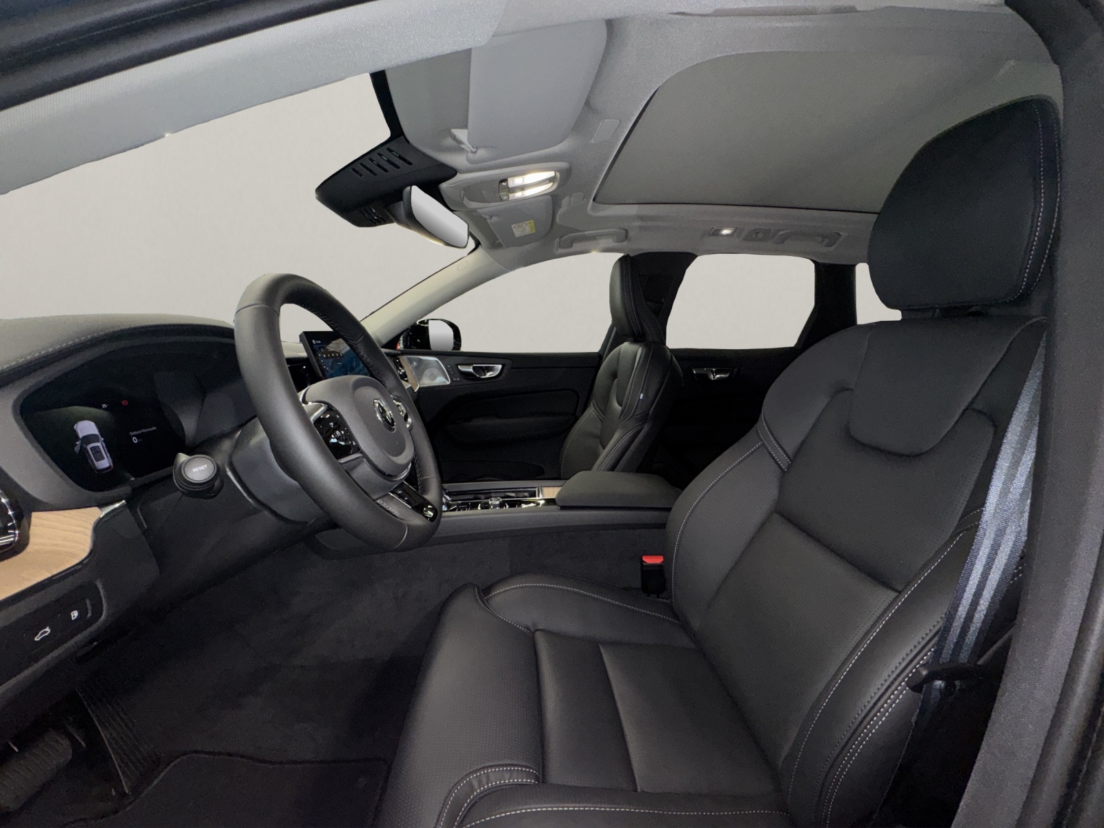 VOLVO XC60 2.0 T8 TE Ultra Dark eAWD-image-8
