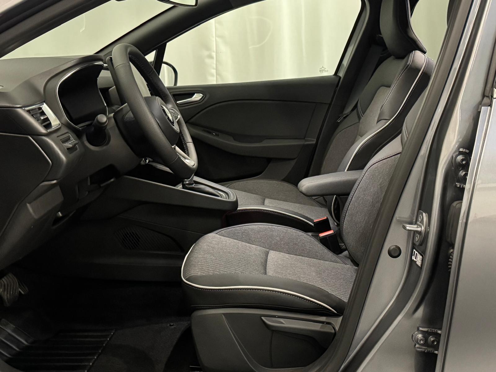 MITSUBISHI Colt 1.6 HEV Instyle-image-2