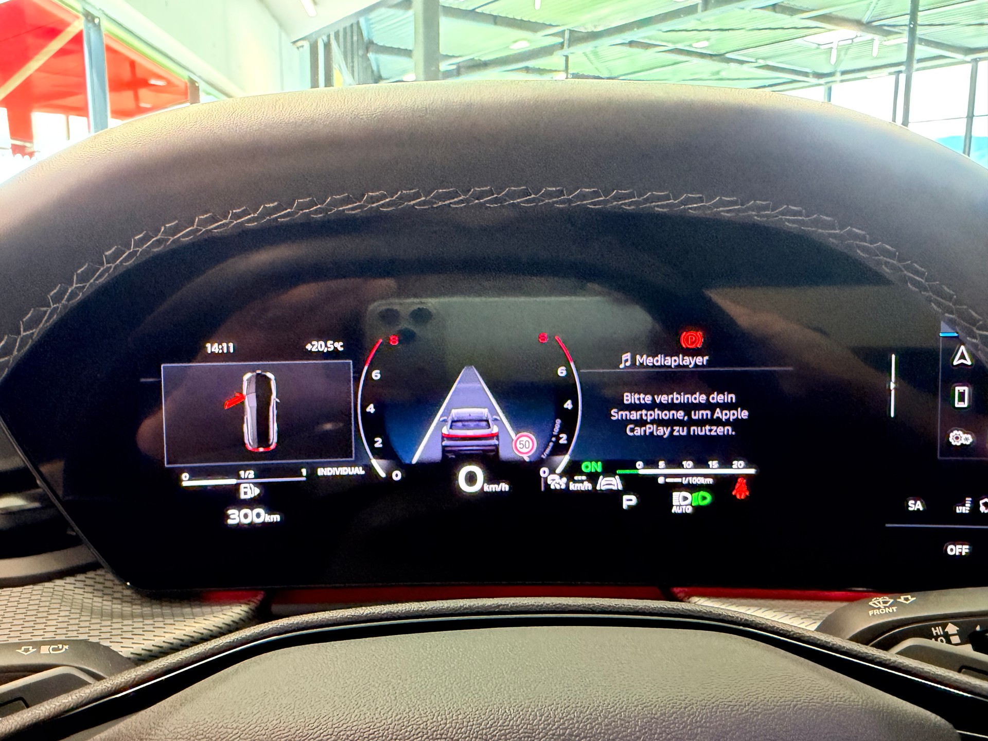 AUDI SQ5 TFSI quattro S-tronic-image-27