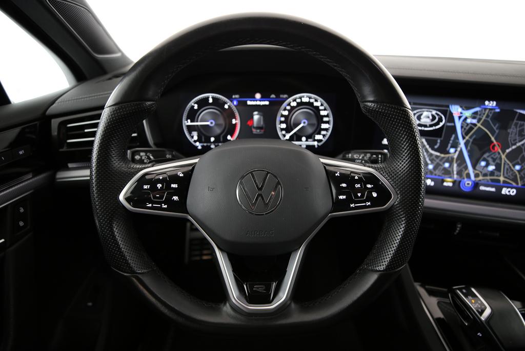 VW Touareg 3.0 V6 TDI 286 R-Line-image-5