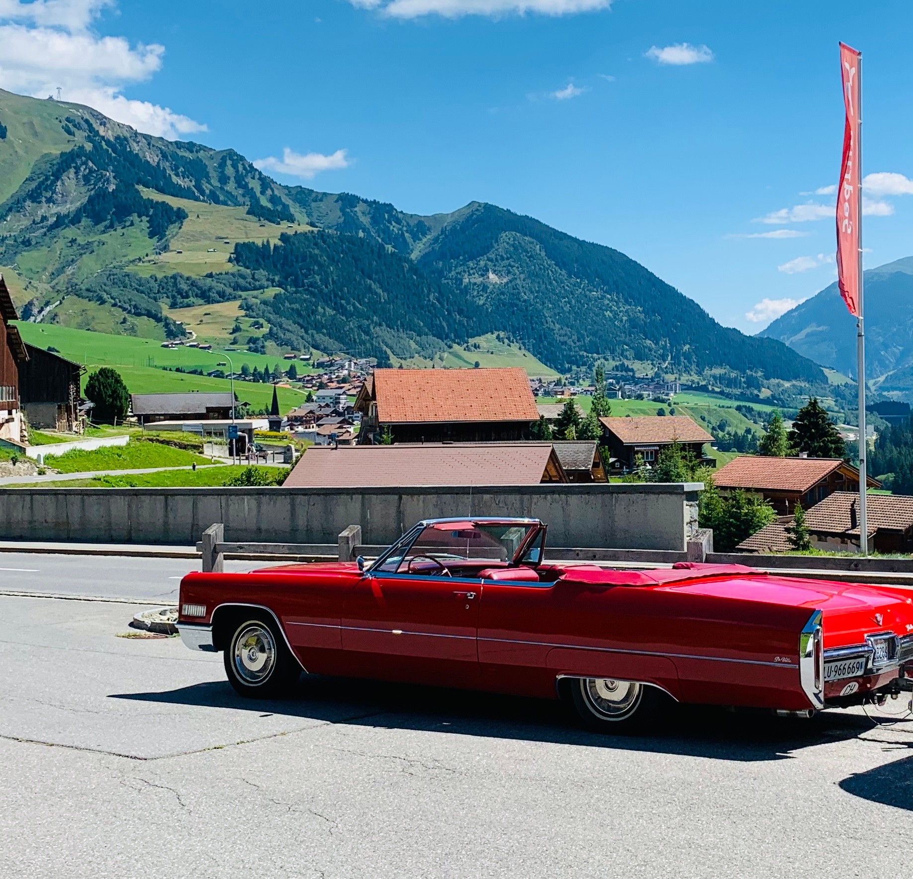 CADILLAC 7.0 V8 Cabriolet mit 345PS-image-13