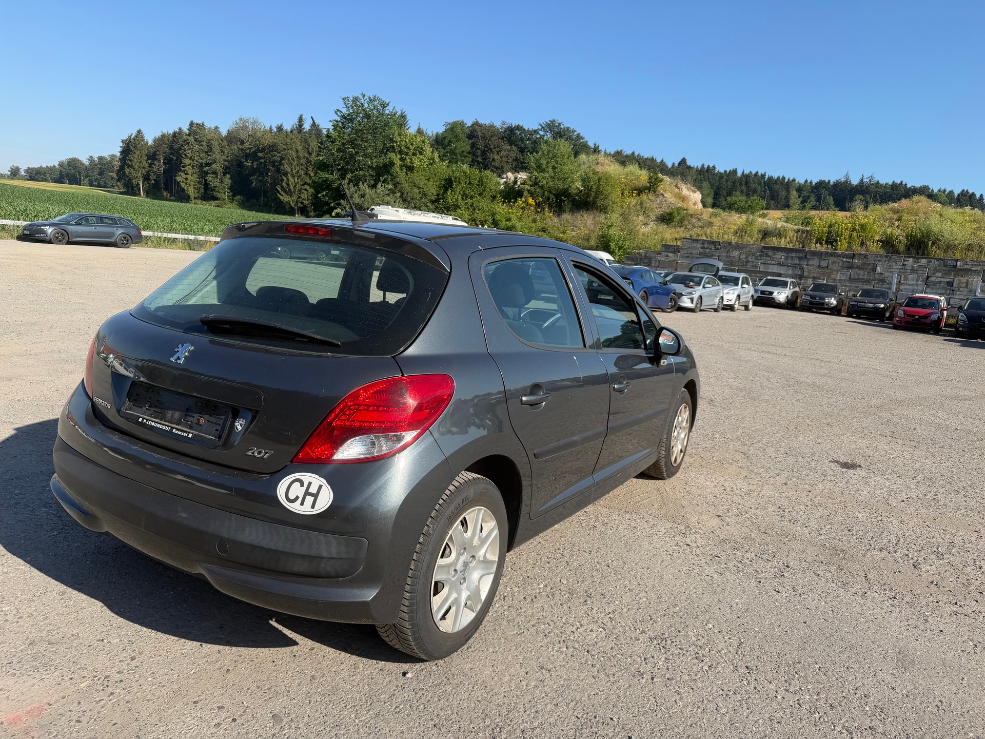 PEUGEOT 207 1.4 16V Trendy Clim-image-4