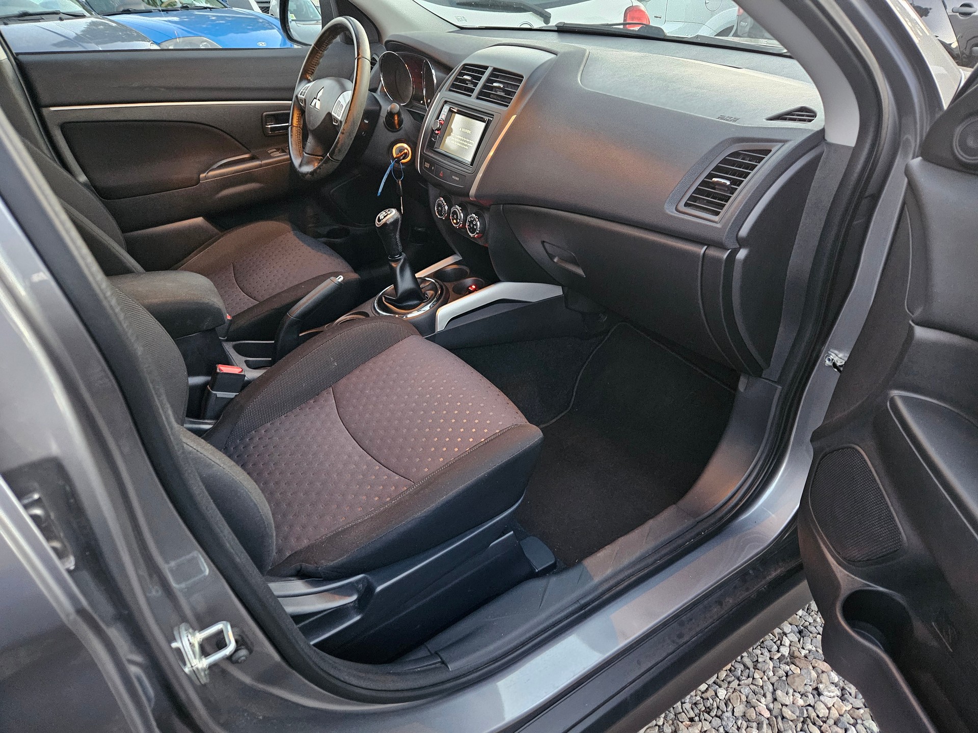 MITSUBISHI ASX 1.6 Super Jubilé 2WD-image-11