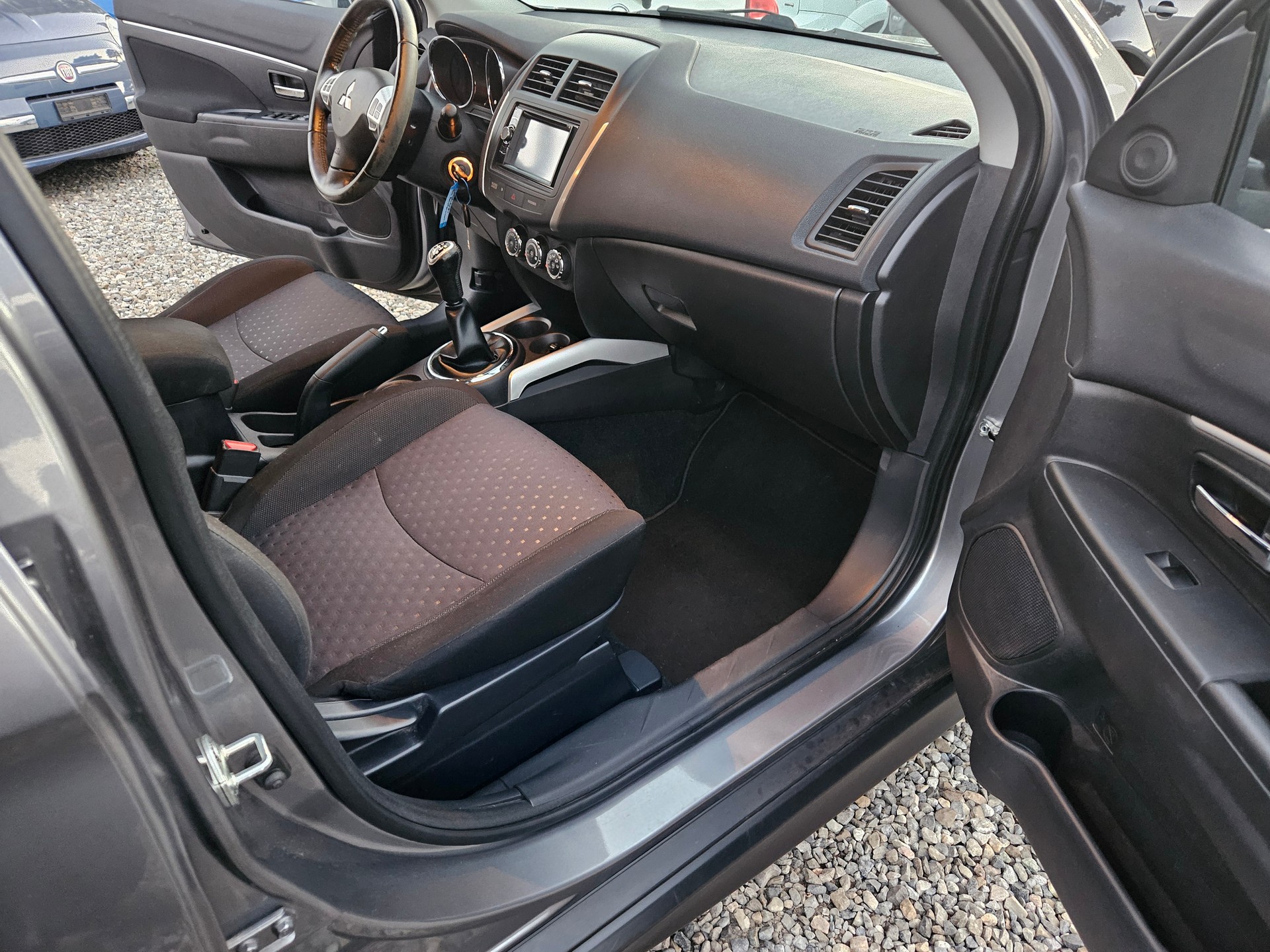 MITSUBISHI ASX 1.6 Super Jubilé 2WD-image-8