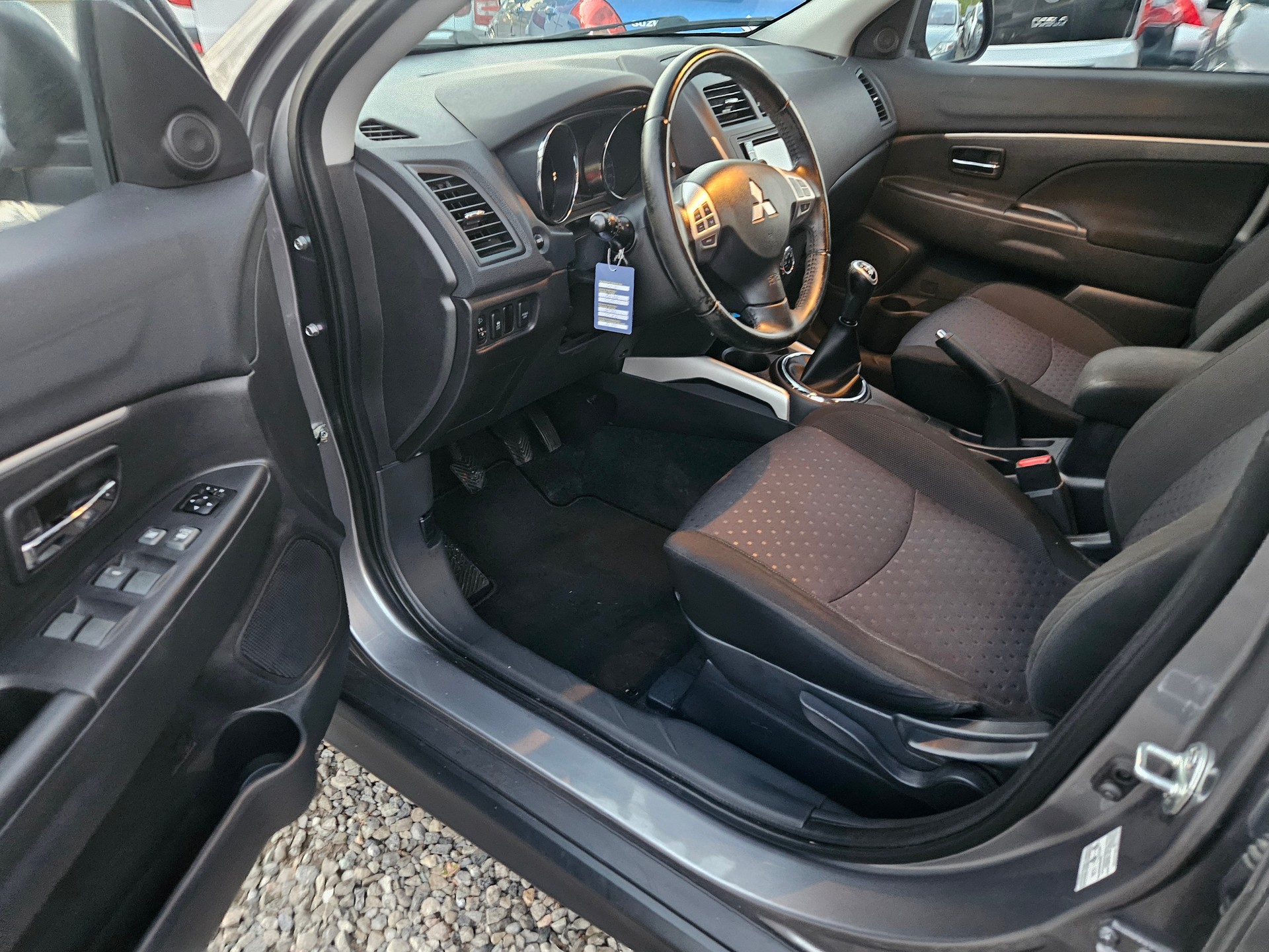 MITSUBISHI ASX 1.6 Super Jubilé 2WD-image-6