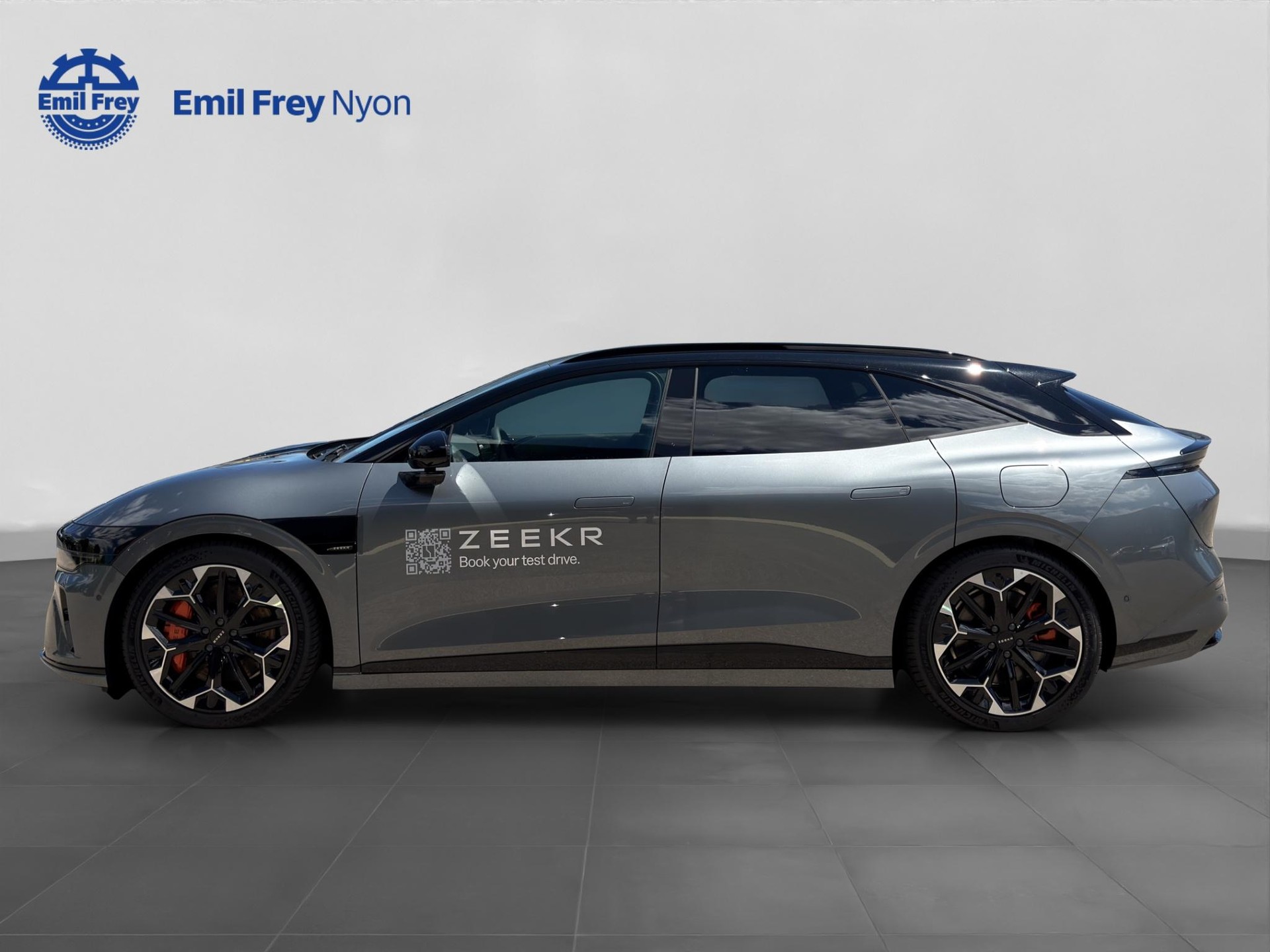 ZEEKR 7GT Privilege AWD-showroom-element-1