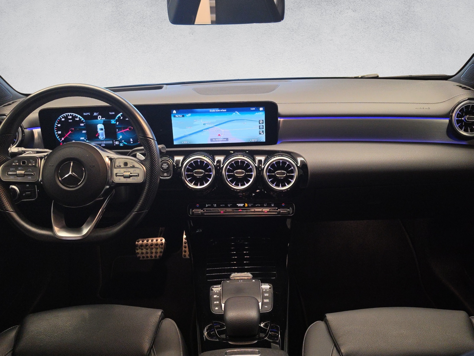MERCEDES-BENZ A 250 4Matic AMG Line 4Matic 7G-DCT-image-8