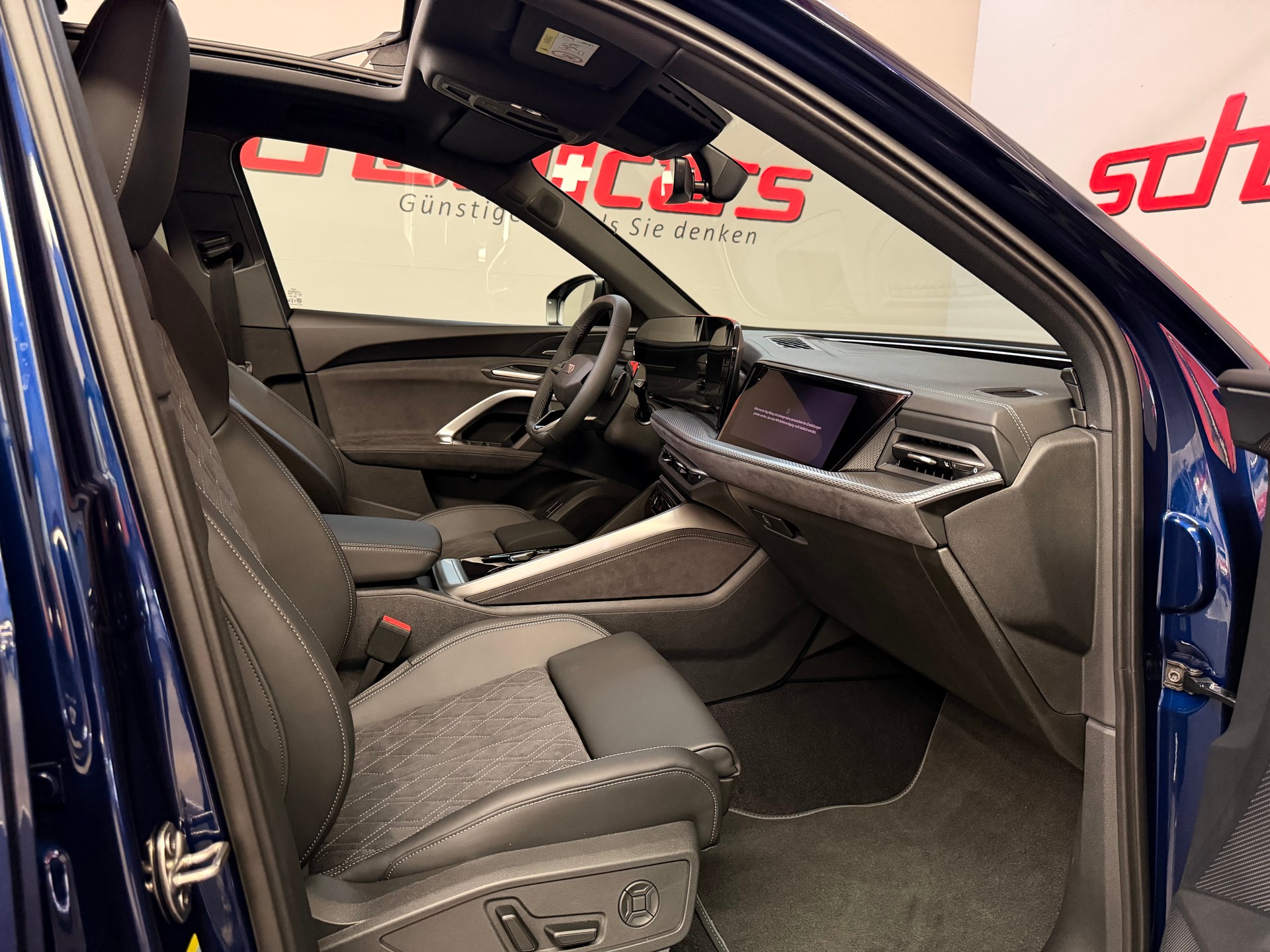 AUDI SQ5 TFSI quattro S-tronic-image-15