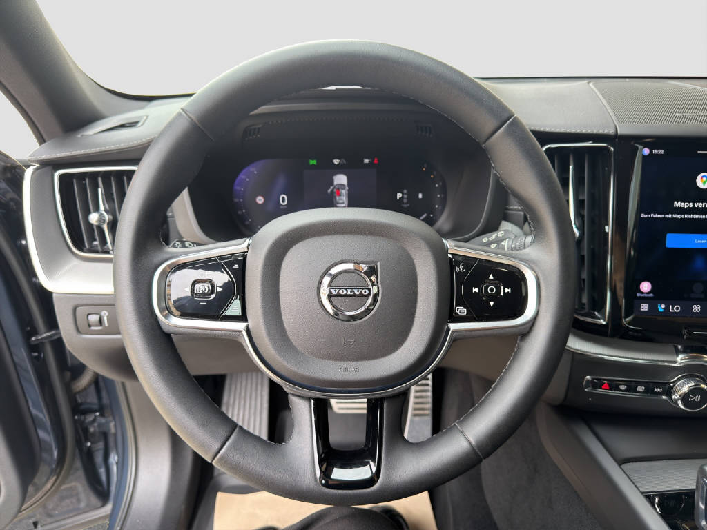 VOLVO XC60 2.0 B4 MH R-Design AWD-image-8