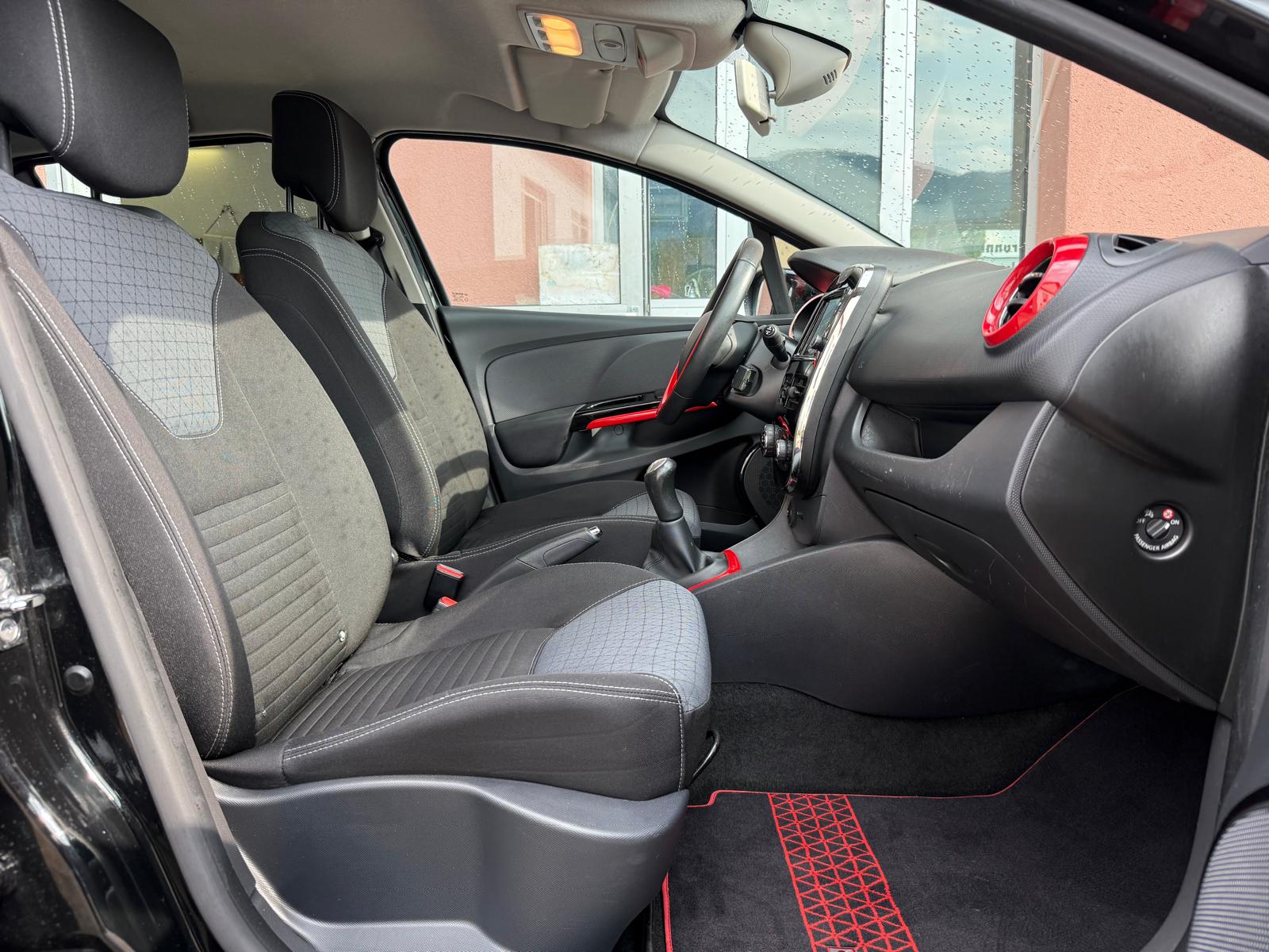 RENAULT Clio 0.9 12V Swiss Edition / MFK 06.2026-image-8
