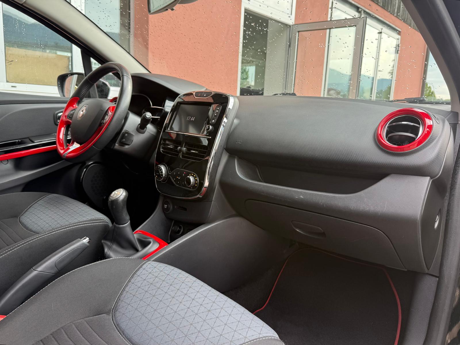 RENAULT Clio 0.9 12V Swiss Edition / MFK 06.2026-image-7