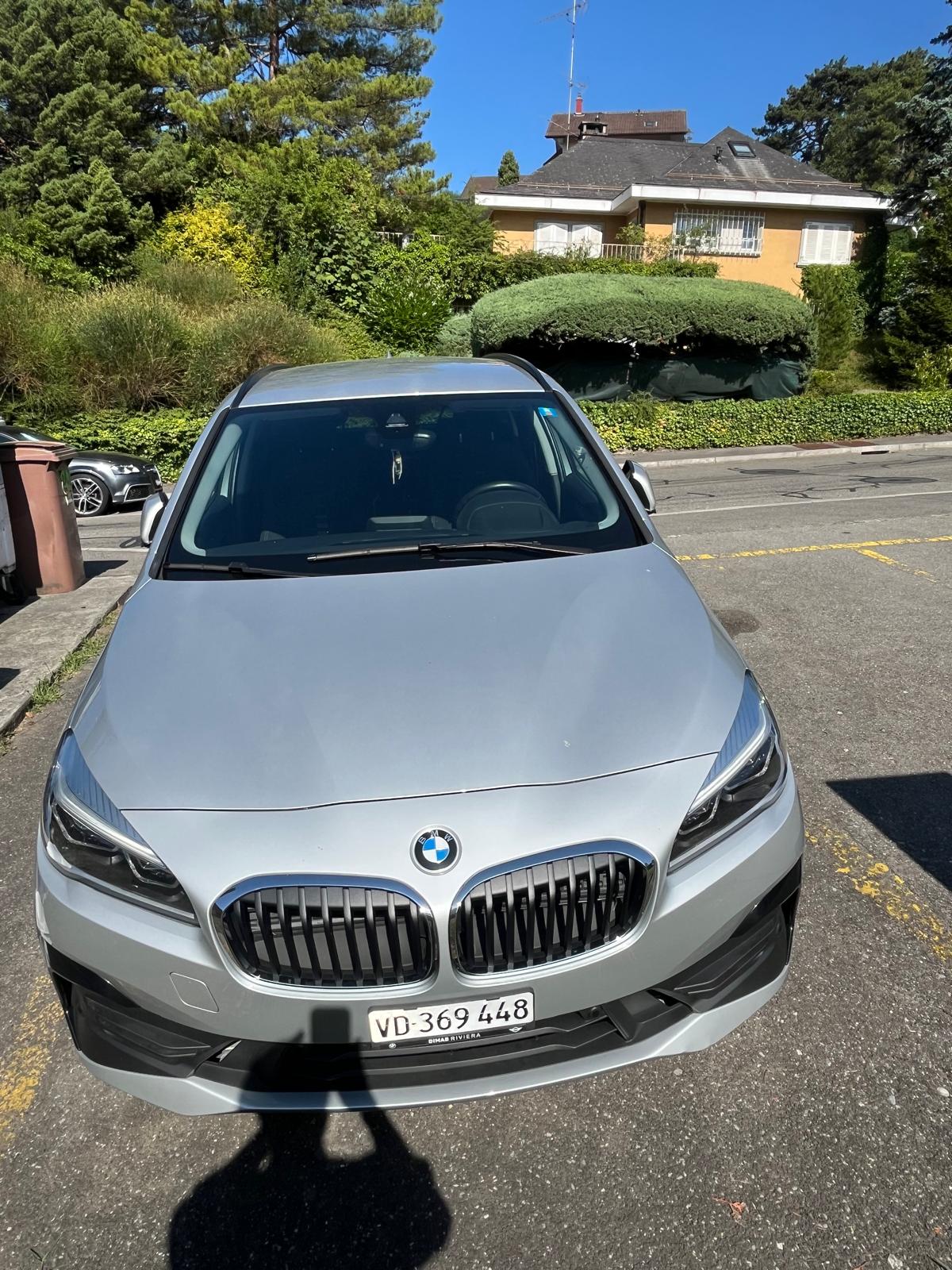 BMW 225xe-image-2