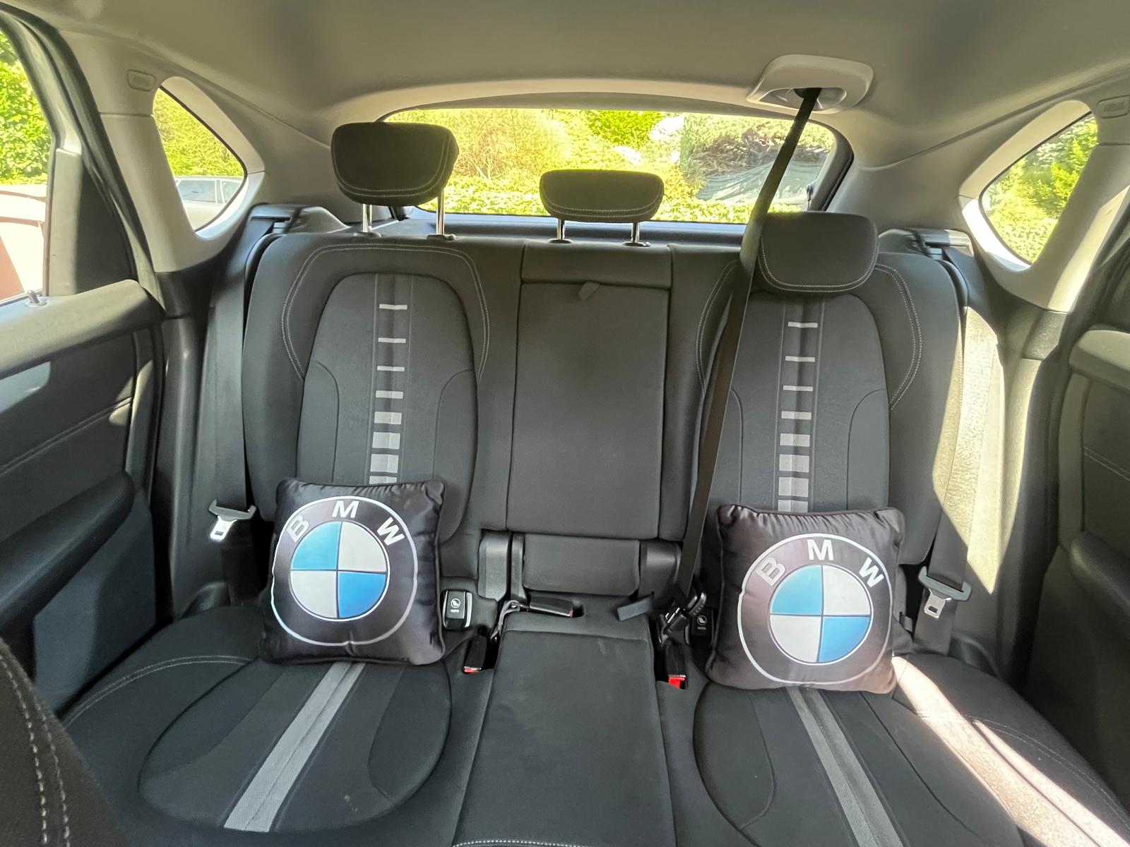 BMW 225xe-image-4