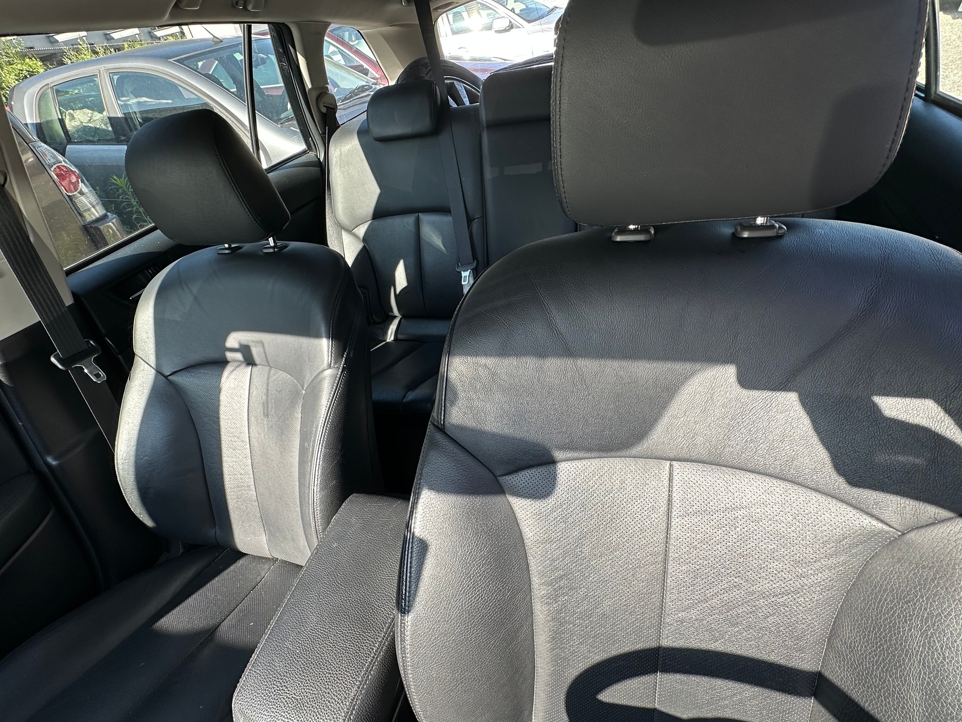 SUBARU Legacy 2.5i Limited S AWD Lineartronic-image-3