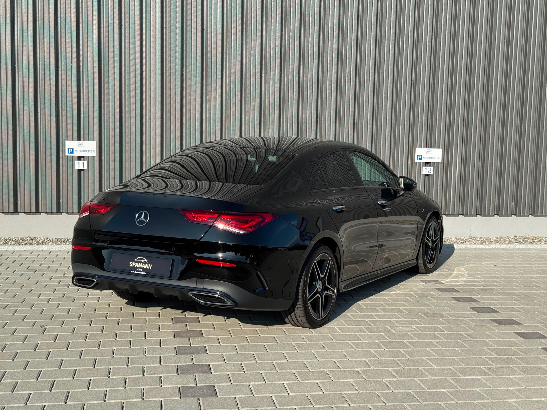 MERCEDES-BENZ CLA 220 d AMG Line 8G-DCT-image-6