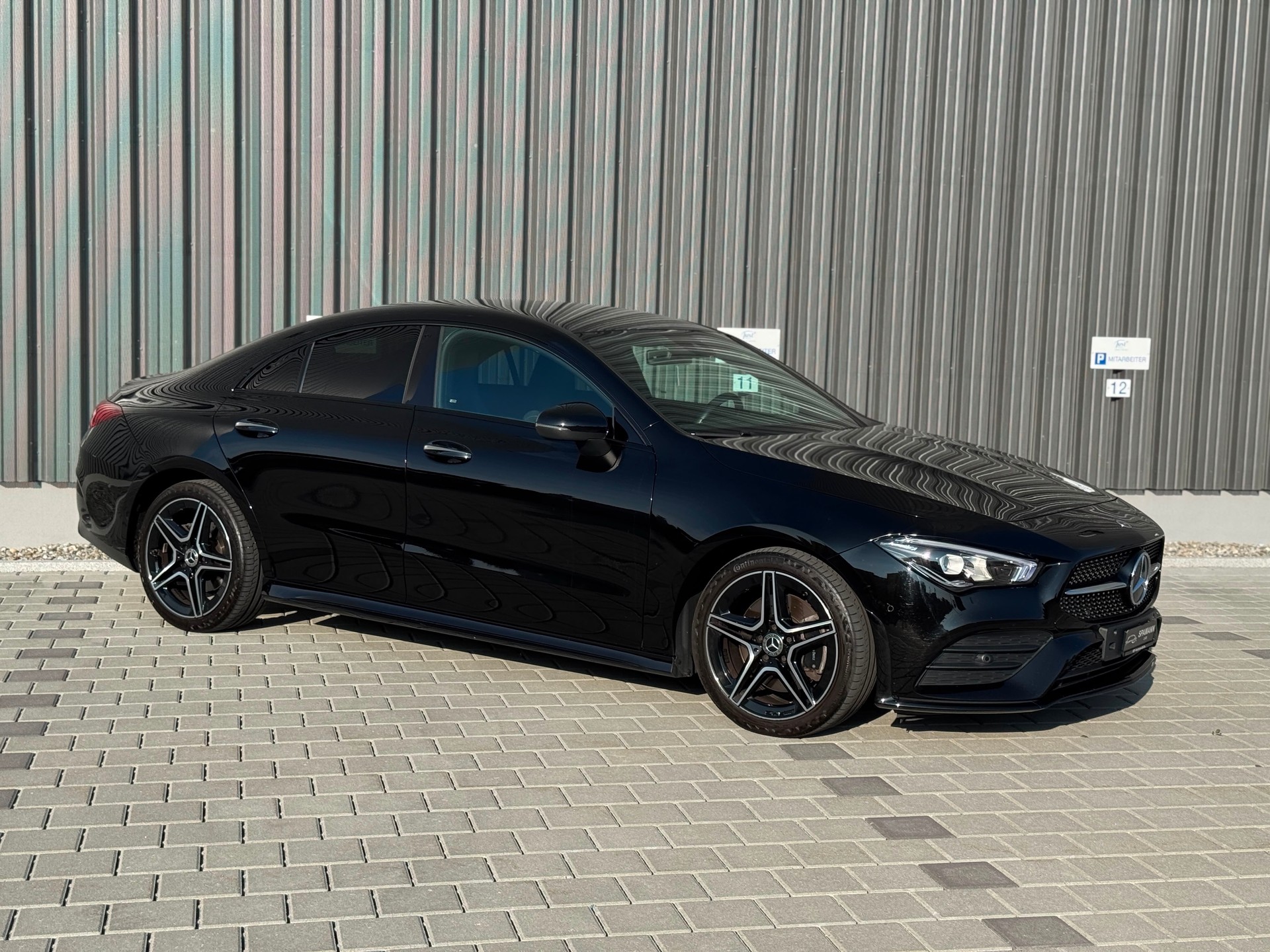 MERCEDES-BENZ CLA 220 d AMG Line 8G-DCT-image-10