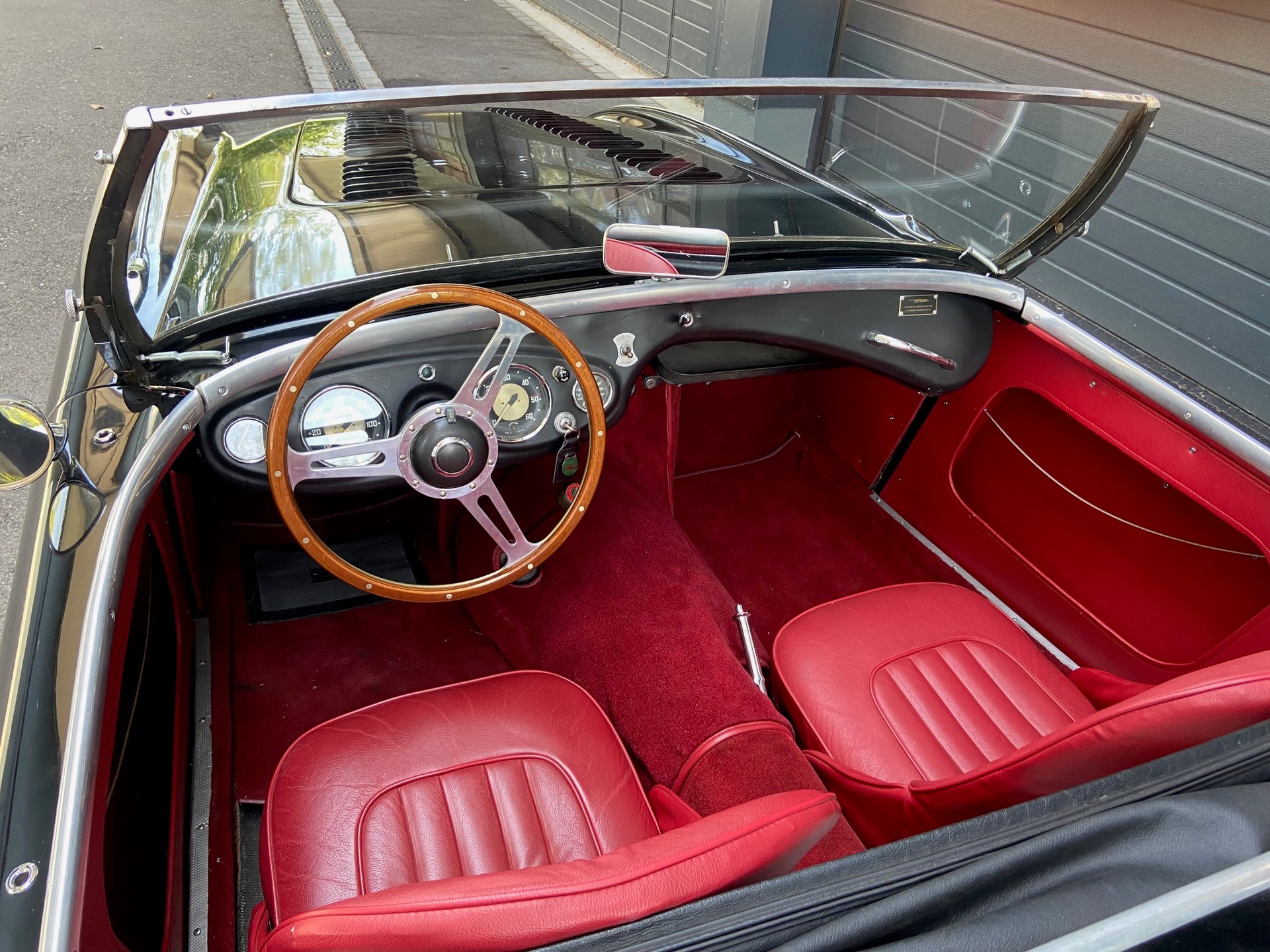 AUSTIN-HEALEY 100/4-image-9