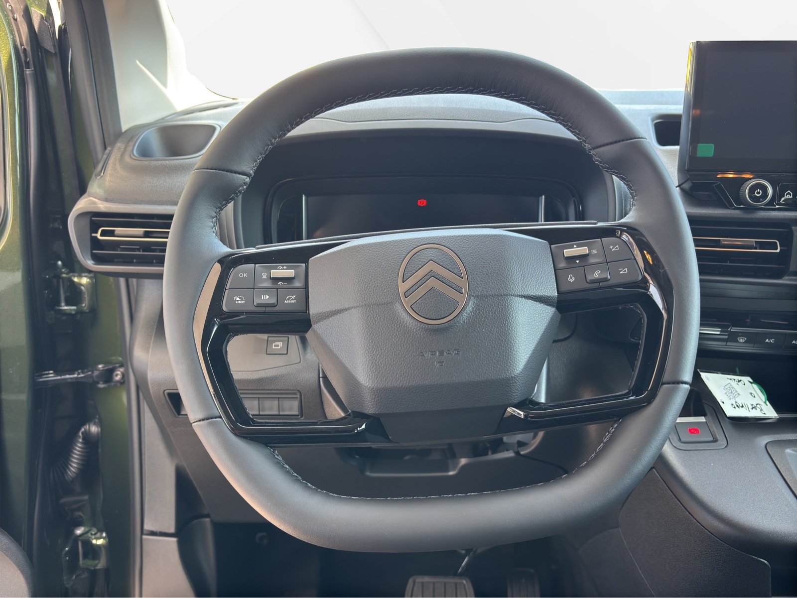 CITROEN Berlingo 1.5 BlueHDi 130 Max-image-10