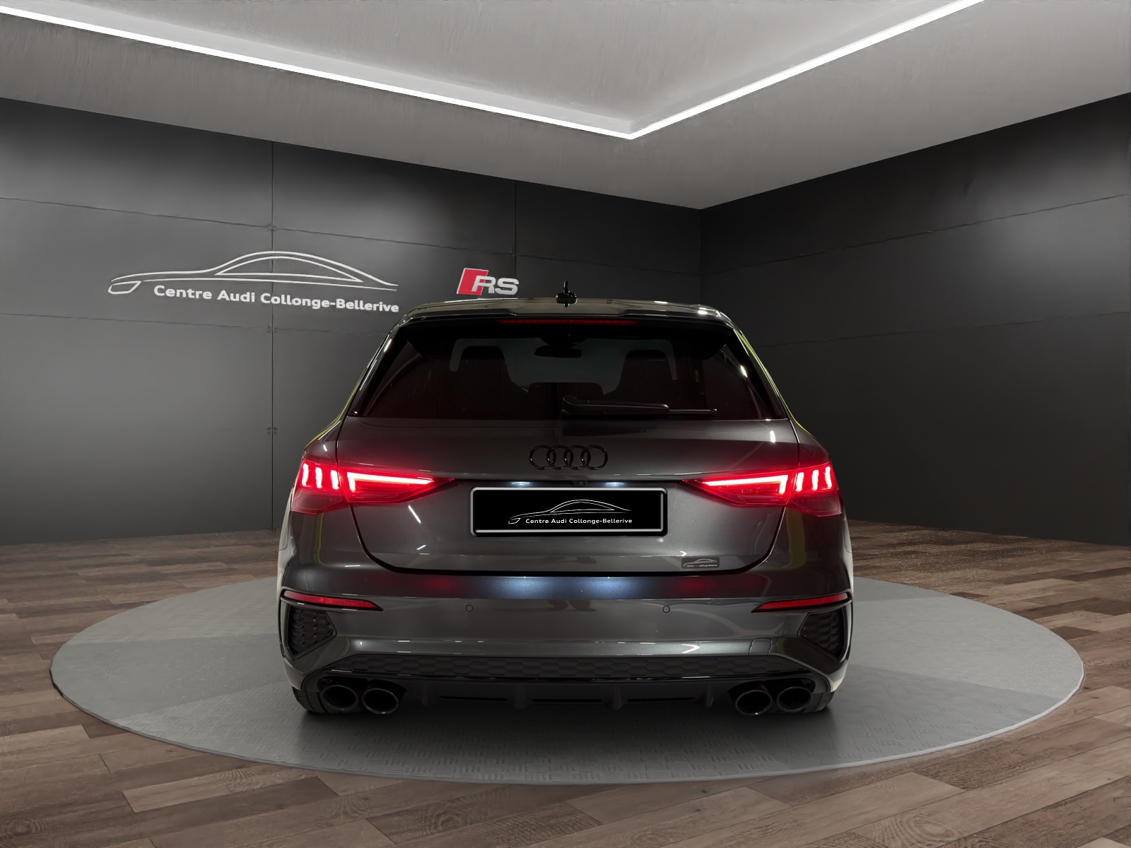 AUDI S3 Sportback 2.0 TFSI quattro S-tronic-image-4